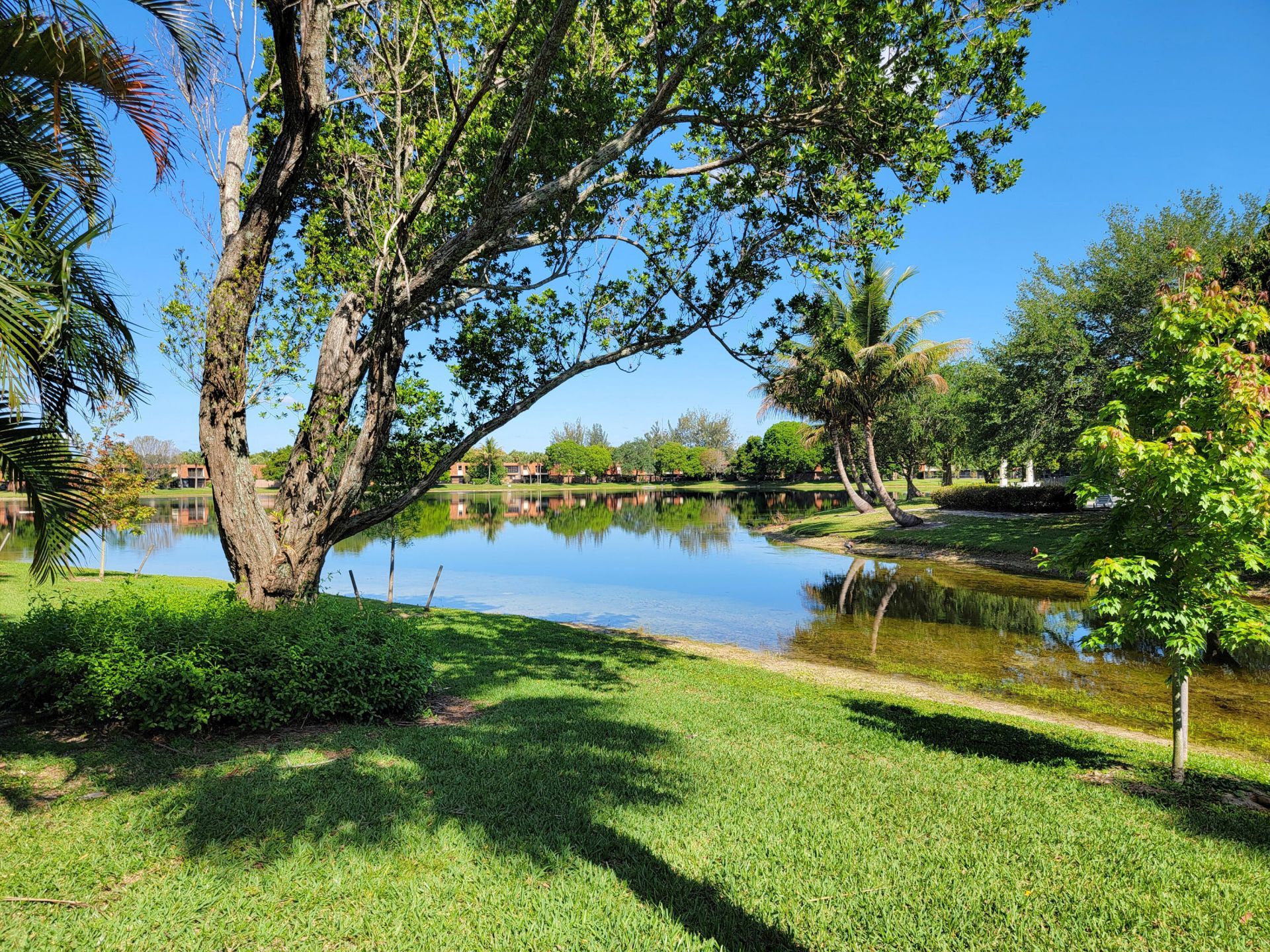 8321 S Coral Circle, North Lauderdale, FL 33068 Photo