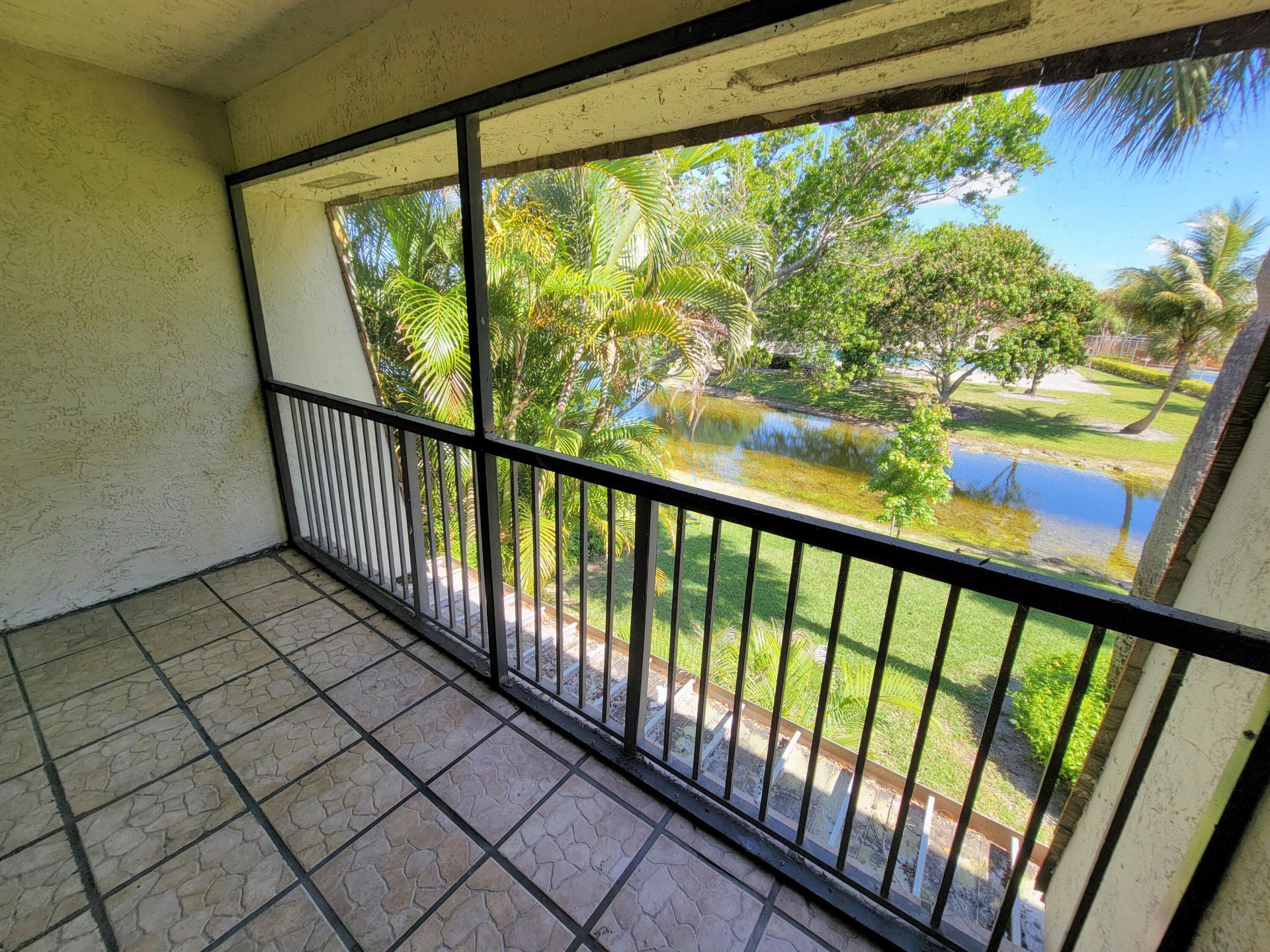 8321 S Coral Circle, North Lauderdale, FL 33068 Photo
