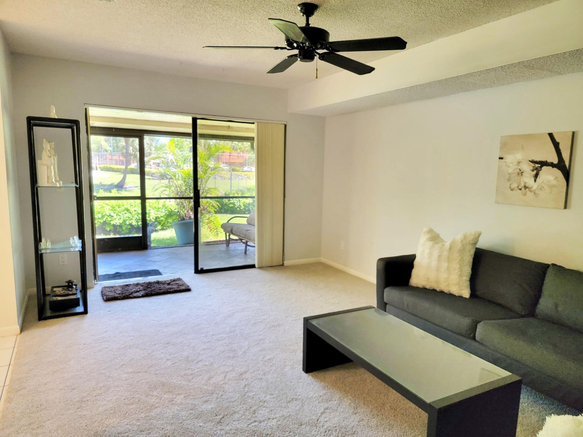 8321 S Coral Circle, North Lauderdale, FL 33068 Photo