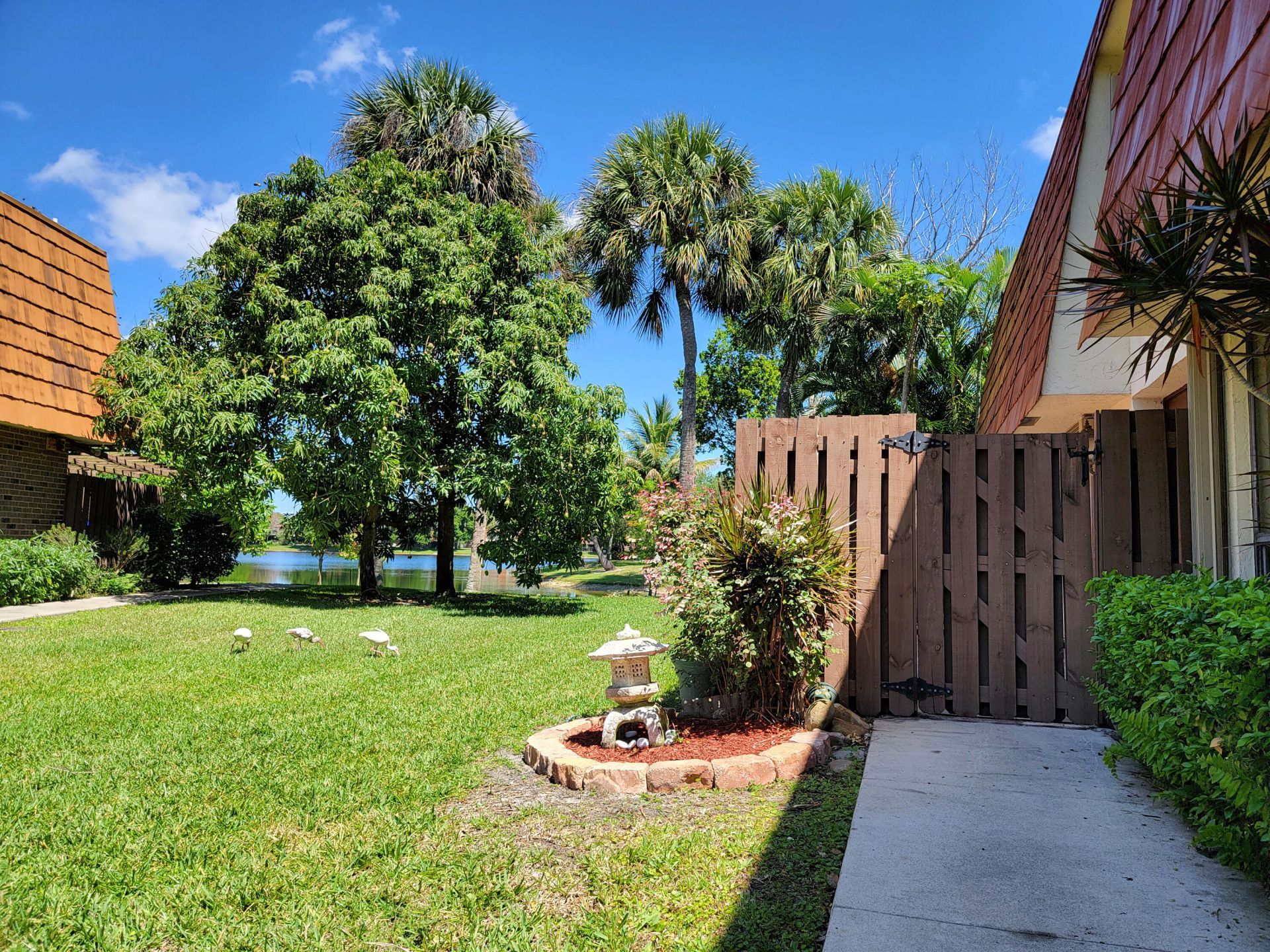 8321 S Coral Circle, North Lauderdale, FL 33068 Photo