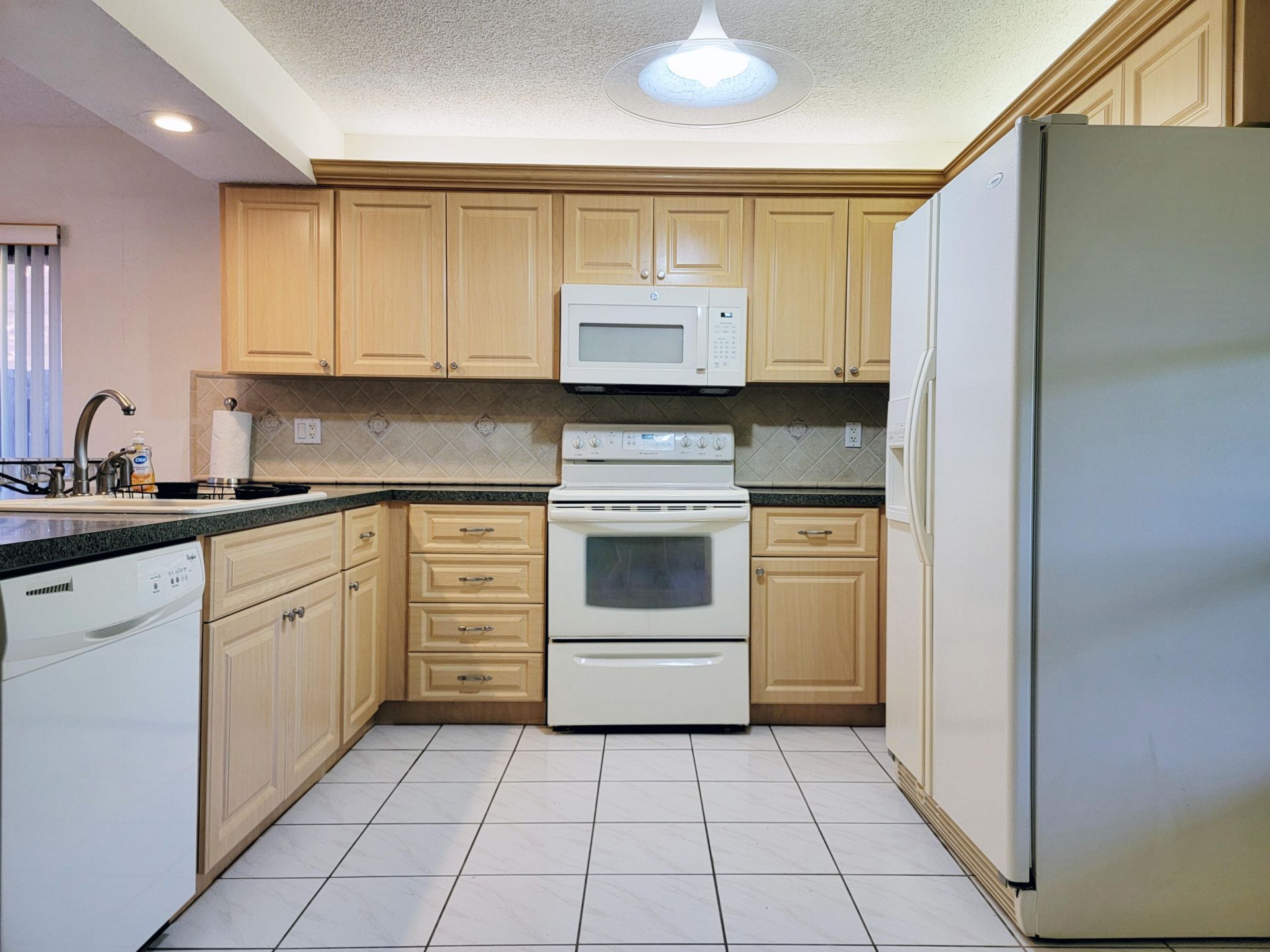8321 S Coral Circle, North Lauderdale, FL 33068 Photo