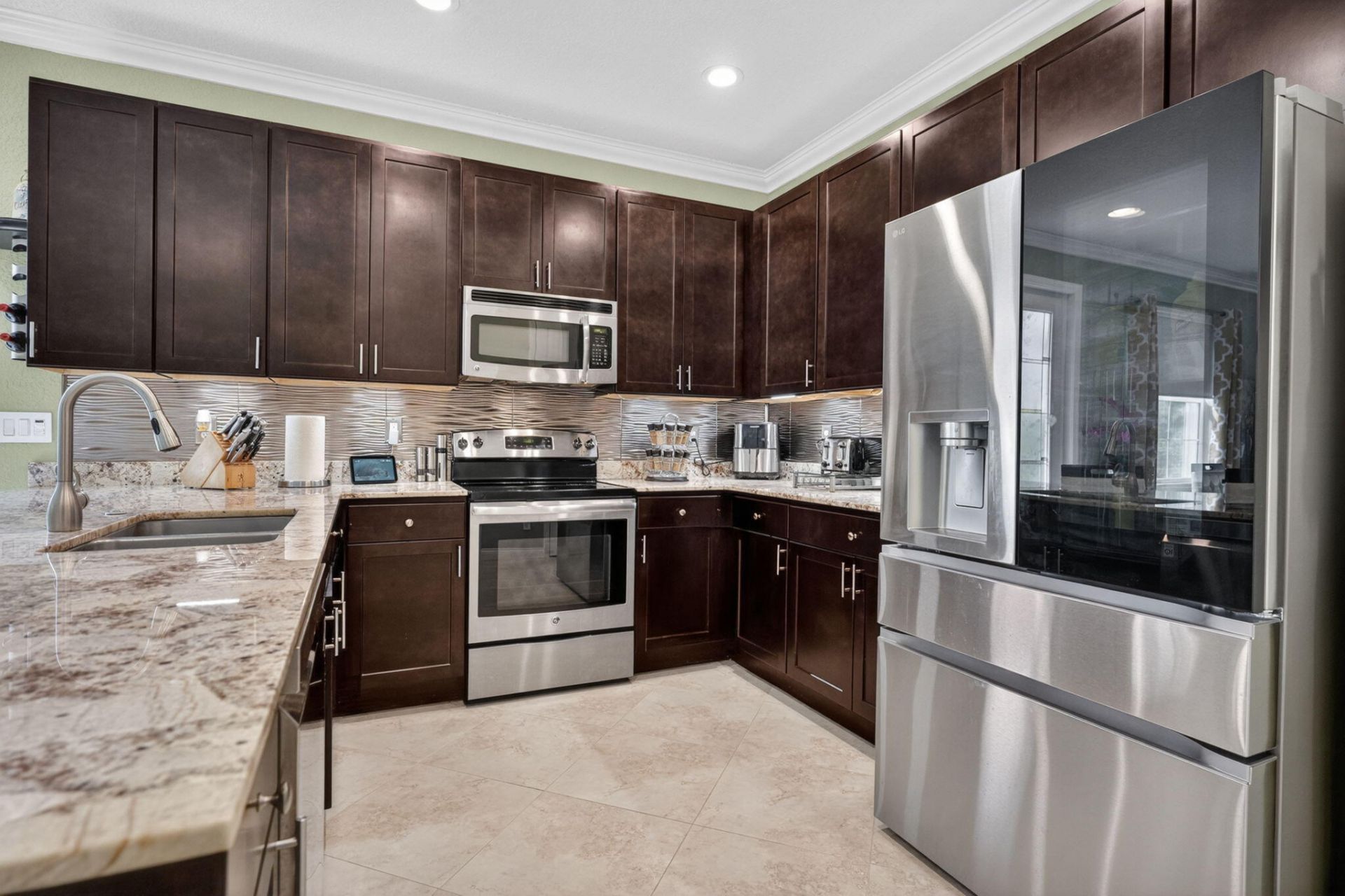 615 SW Glen Crest Way, Stuart, FL 34997 Photo