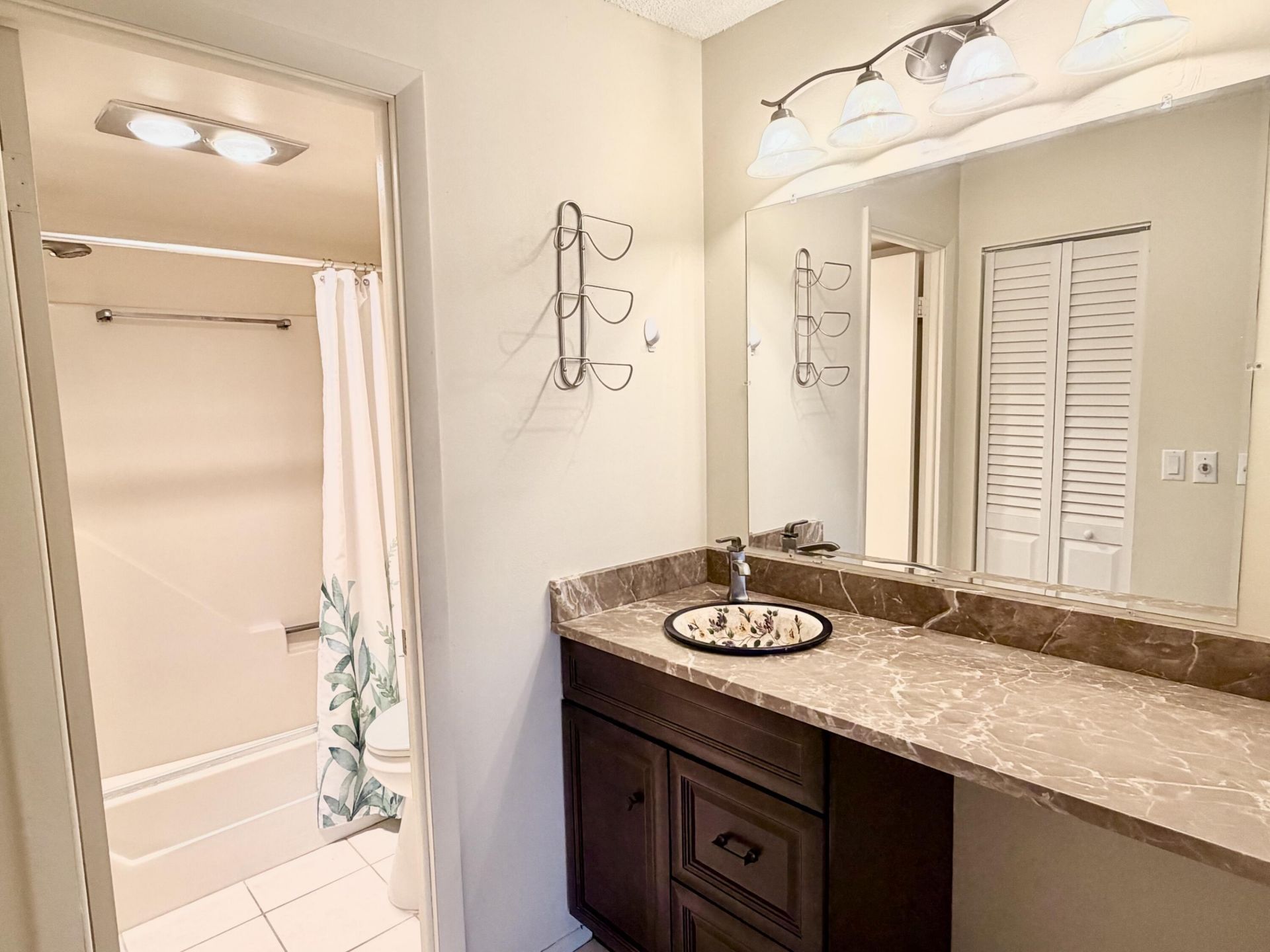 120 Lake Evelyn Drive, West Palm Beach, FL 33411 Photo