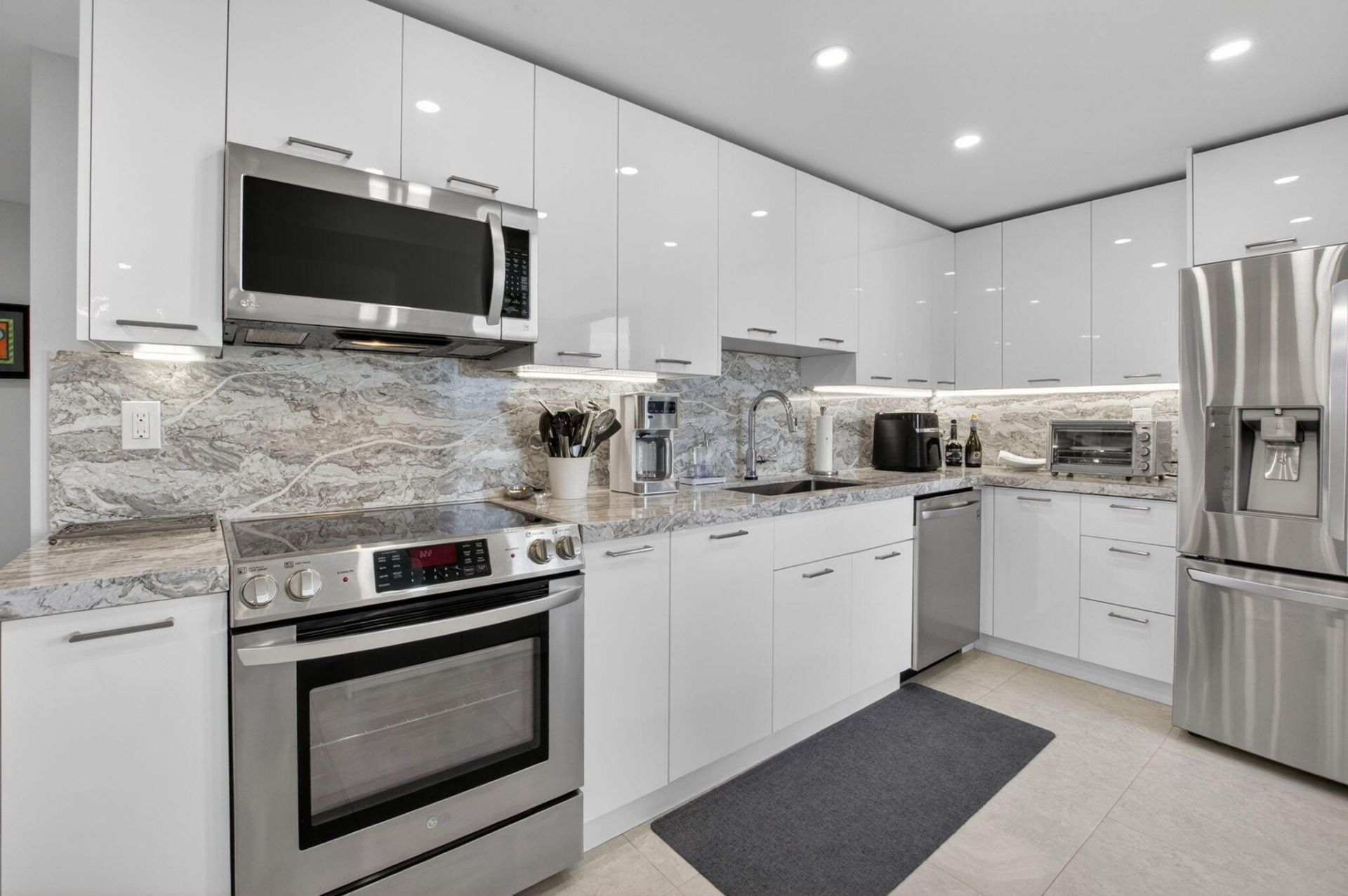 7768 Lakeside Boulevard, Unit 551, Boca Raton, FL 33434 Photo