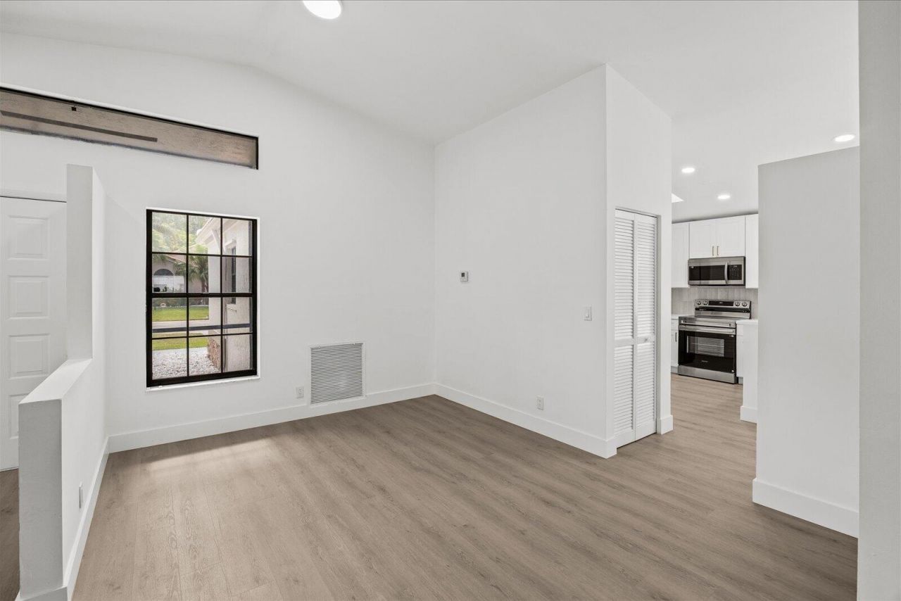 8910 Boatswain Drive, Unit 8910, Boynton Beach, FL 33436 Photo