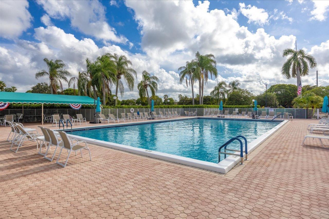 8910 Boatswain Drive, Unit 8910, Boynton Beach, FL 33436 Photo