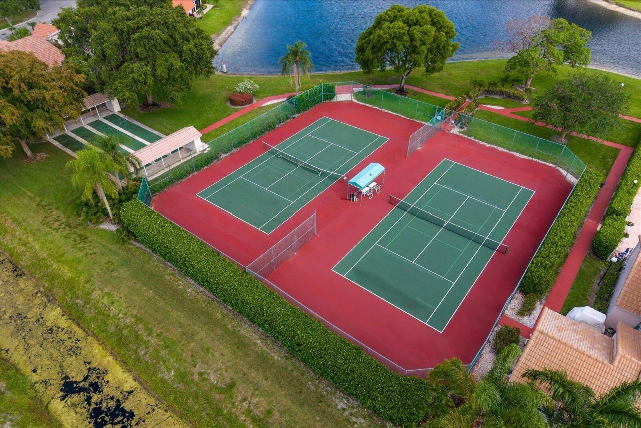 8910 Boatswain Drive, Unit 8910, Boynton Beach, FL 33436 Photo