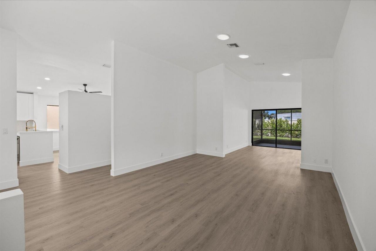 8910 Boatswain Drive, Unit 8910, Boynton Beach, FL 33436 Photo