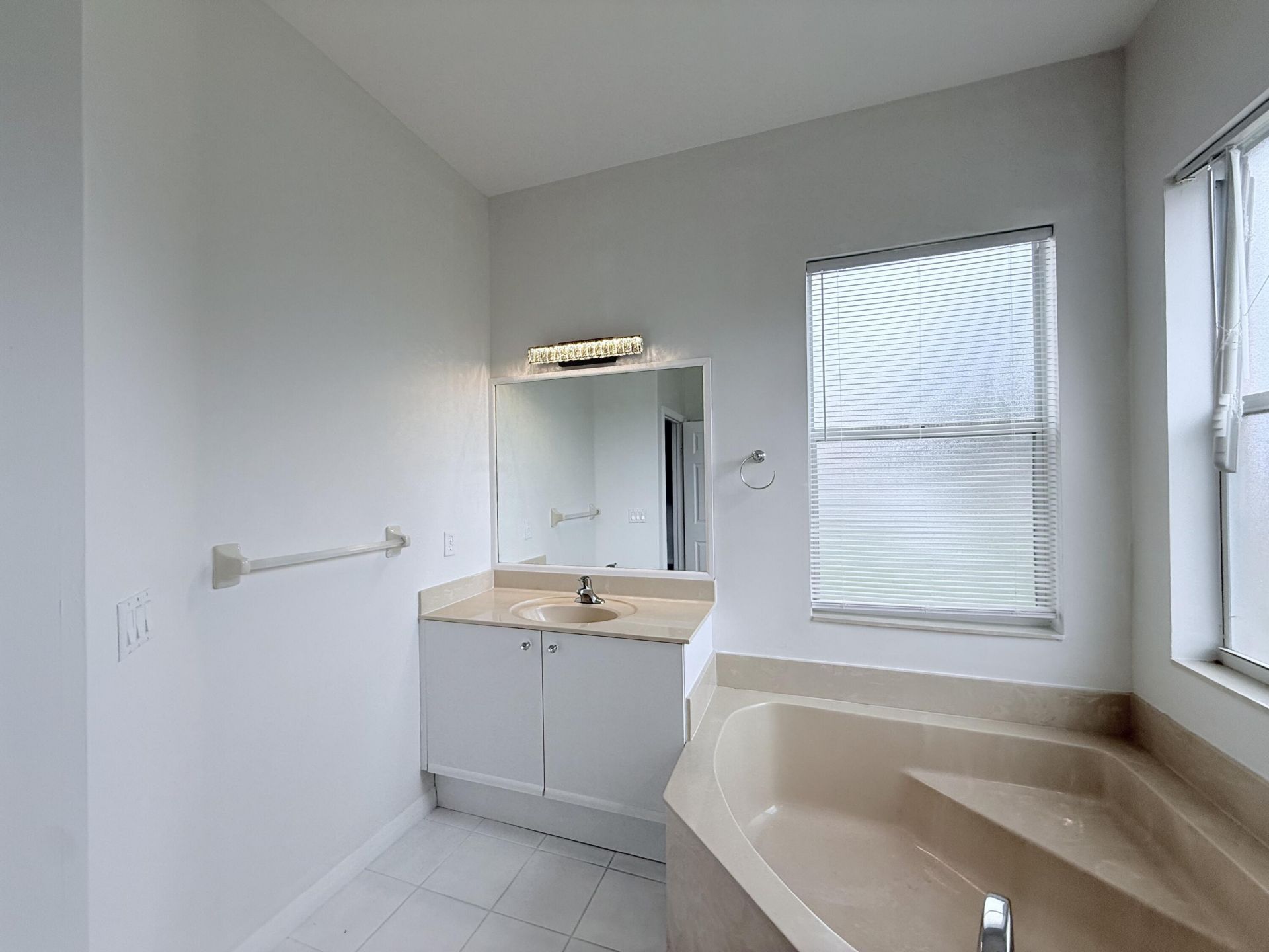 5837 Spanish River Road, Fort Pierce, FL 34951 Photo