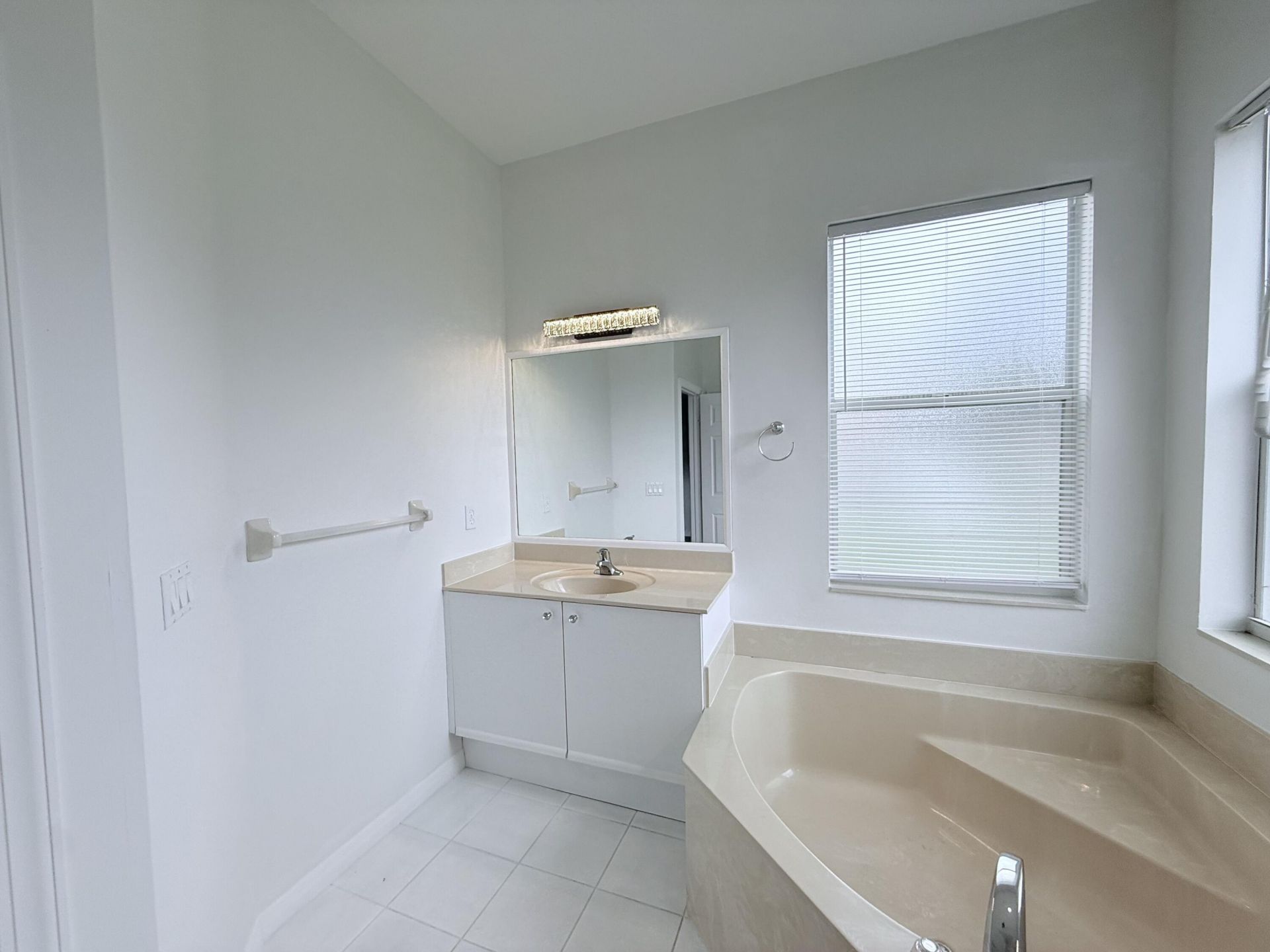 5837 Spanish River Road, Fort Pierce, FL 34951 Photo