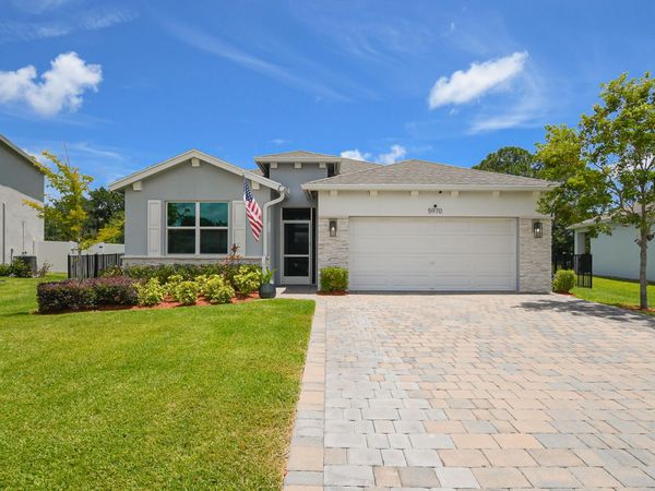 5970 SE Skyblue Circle, Stuart, FL 34997