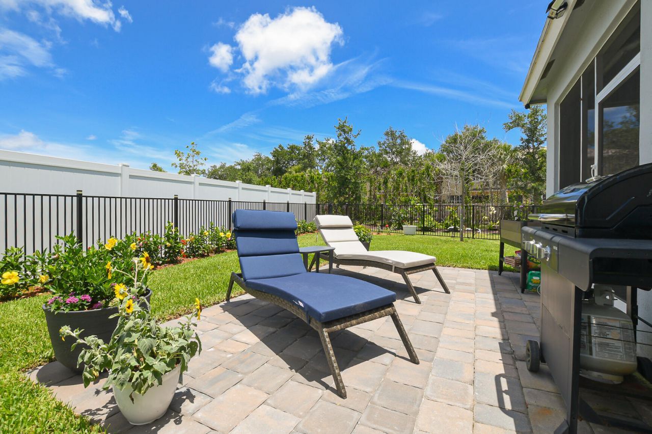 5970 SE Skyblue Circle, Stuart, FL 34997 Photo