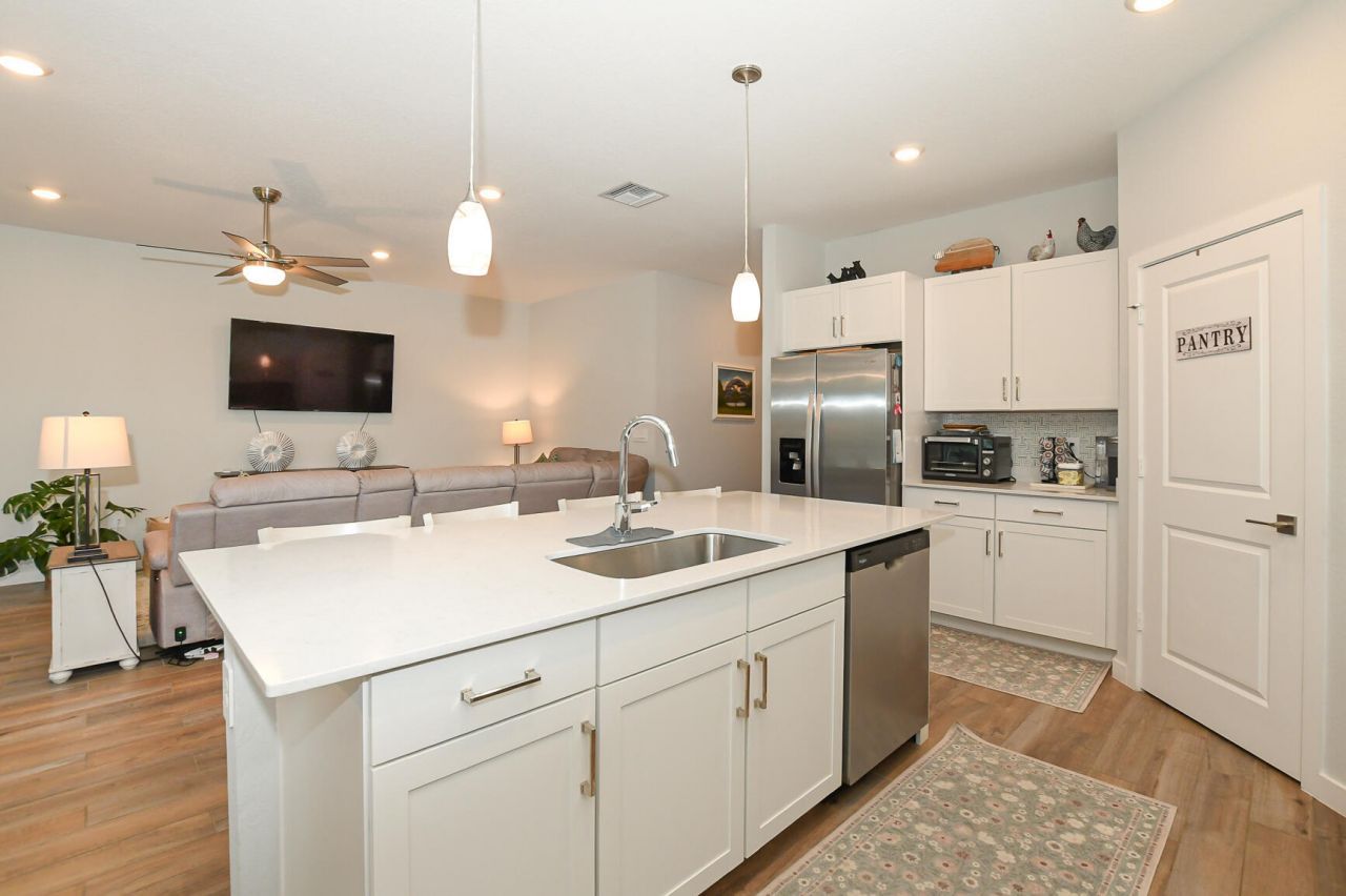 5970 SE Skyblue Circle, Stuart, FL 34997 Photo