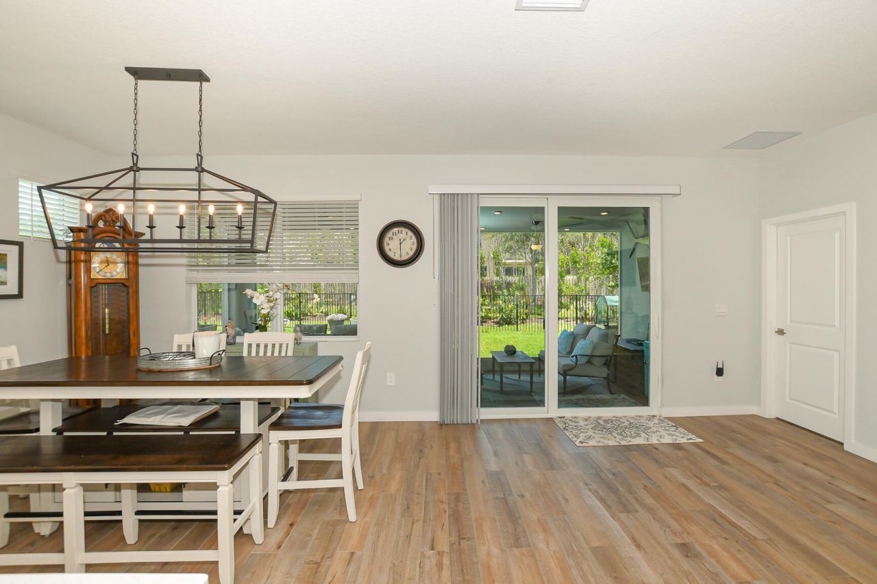 5970 SE Skyblue Circle, Stuart, FL 34997 Photo
