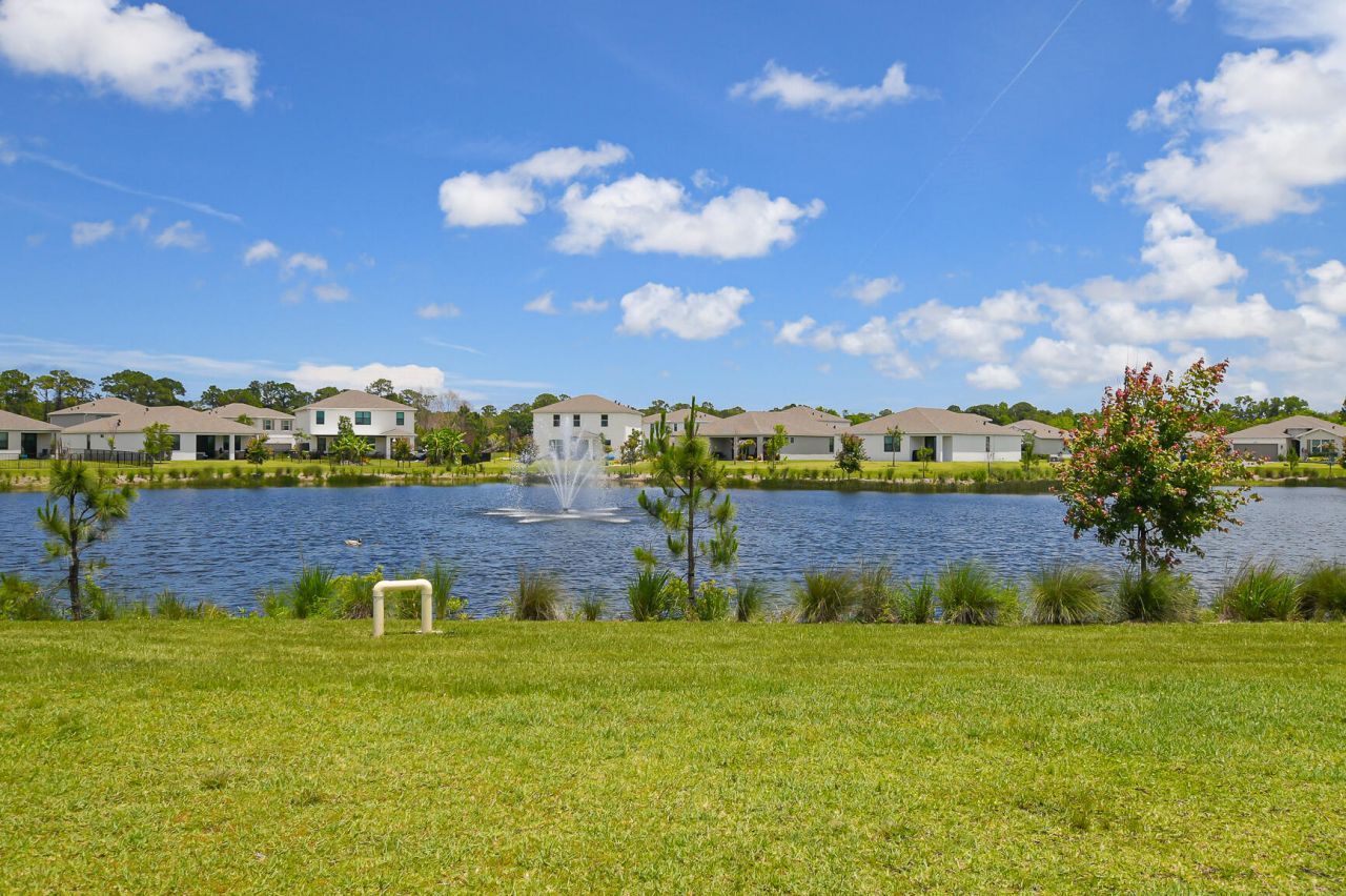 5970 SE Skyblue Circle, Stuart, FL 34997 Photo