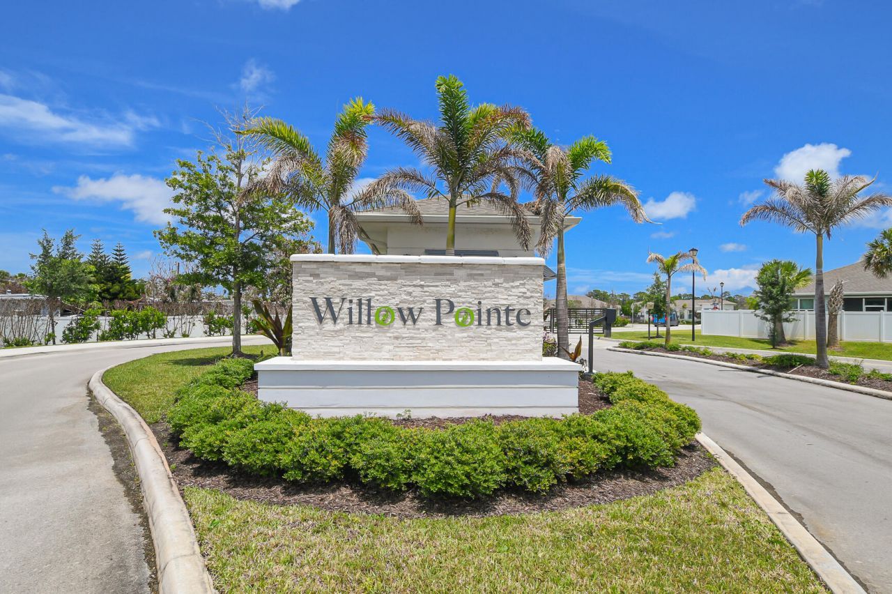 5970 SE Skyblue Circle, Stuart, FL 34997 Photo