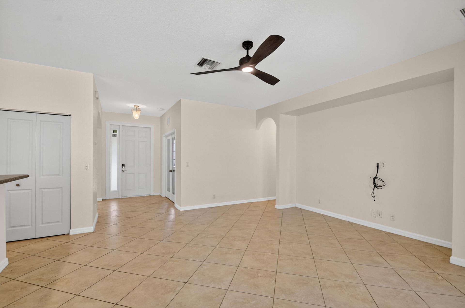 6810 Osage Circle, Greenacres, FL 33413 Photo