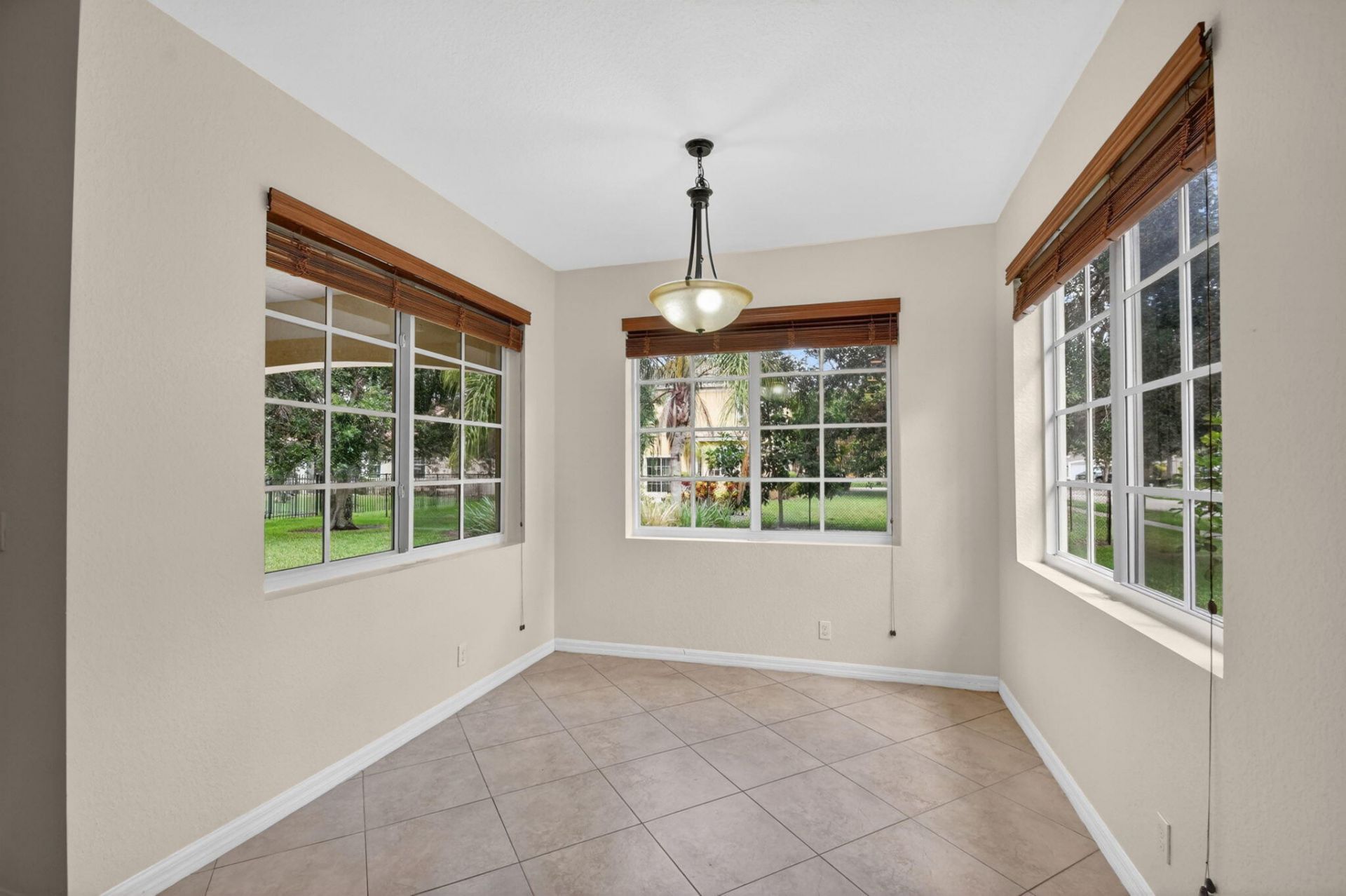 6810 Osage Circle, Greenacres, FL 33413 Photo