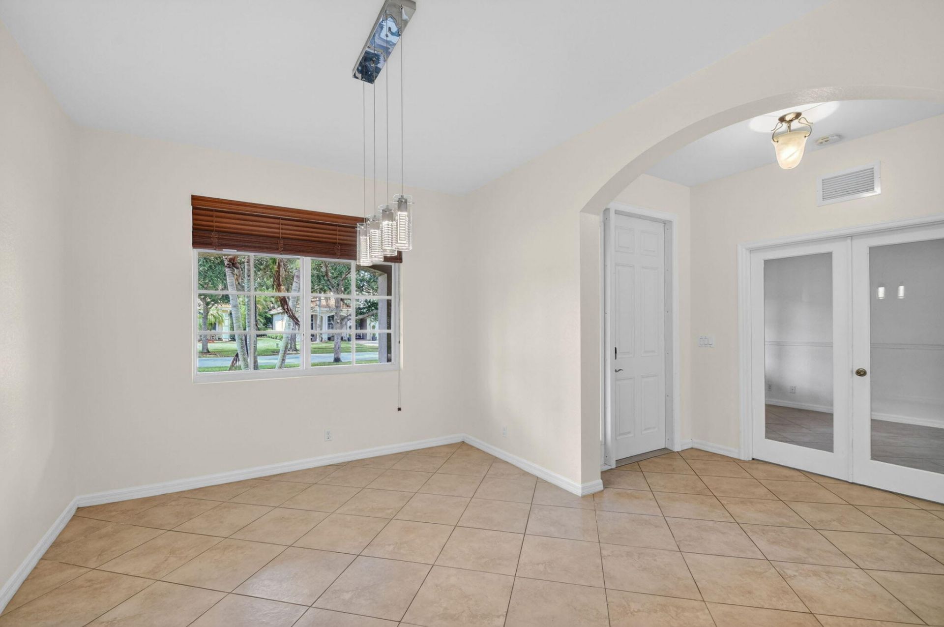 6810 Osage Circle, Greenacres, FL 33413 Photo
