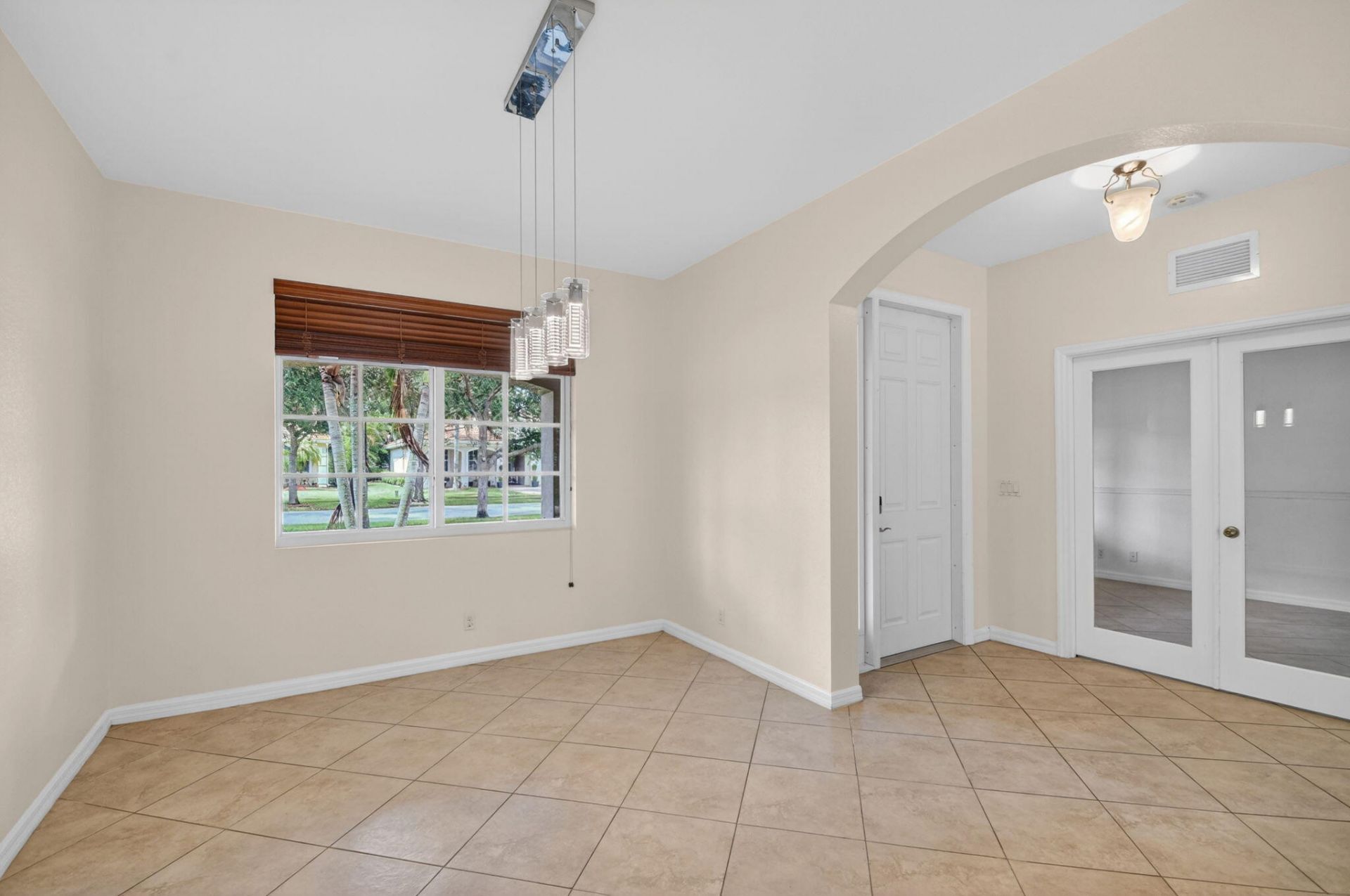 6810 Osage Circle, Greenacres, FL 33413 Photo
