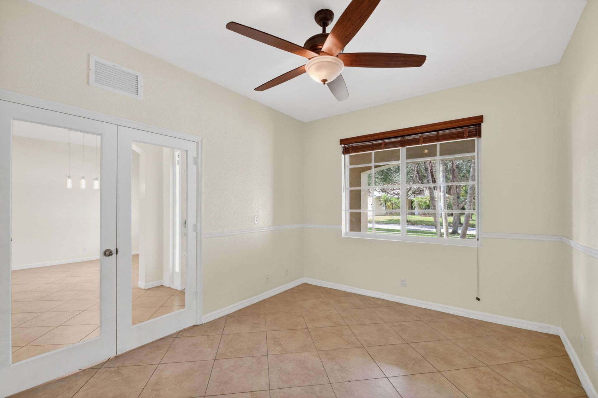 6810 Osage Circle, Greenacres, FL 33413 Photo