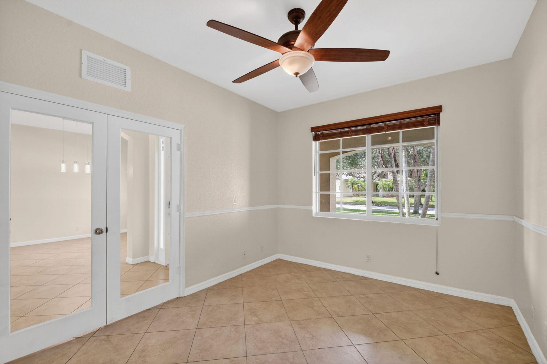 6810 Osage Circle, Greenacres, FL 33413 Photo