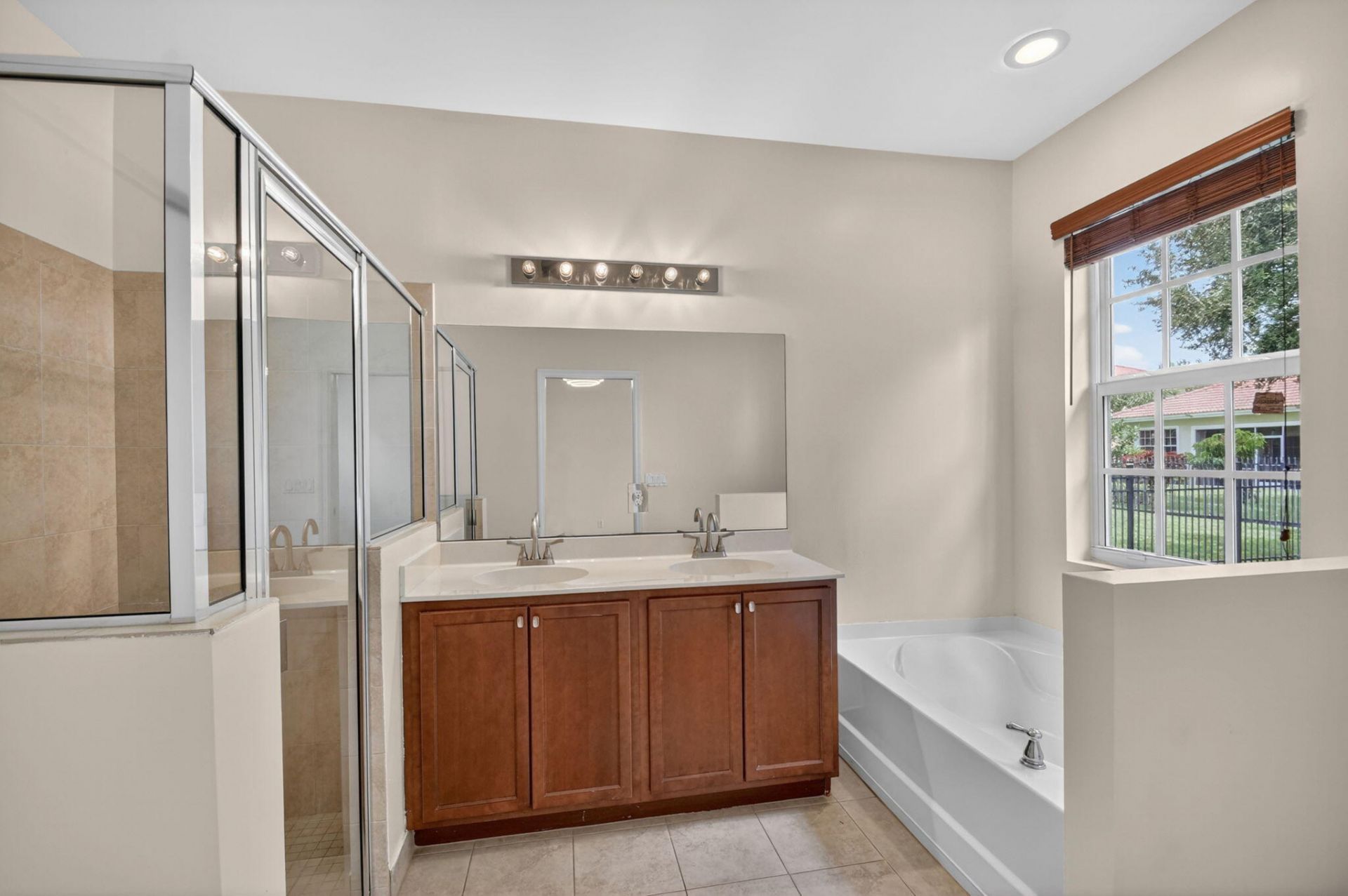 6810 Osage Circle, Greenacres, FL 33413 Photo