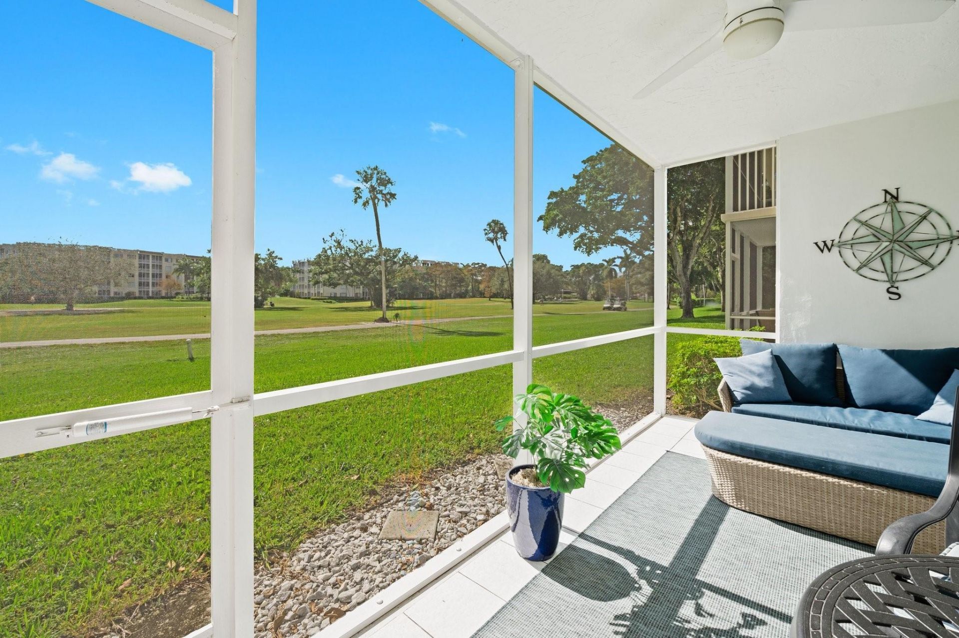 3700 Oaks Clubhouse Drive, Unit 106, Pompano Beach, FL 33069 Photo