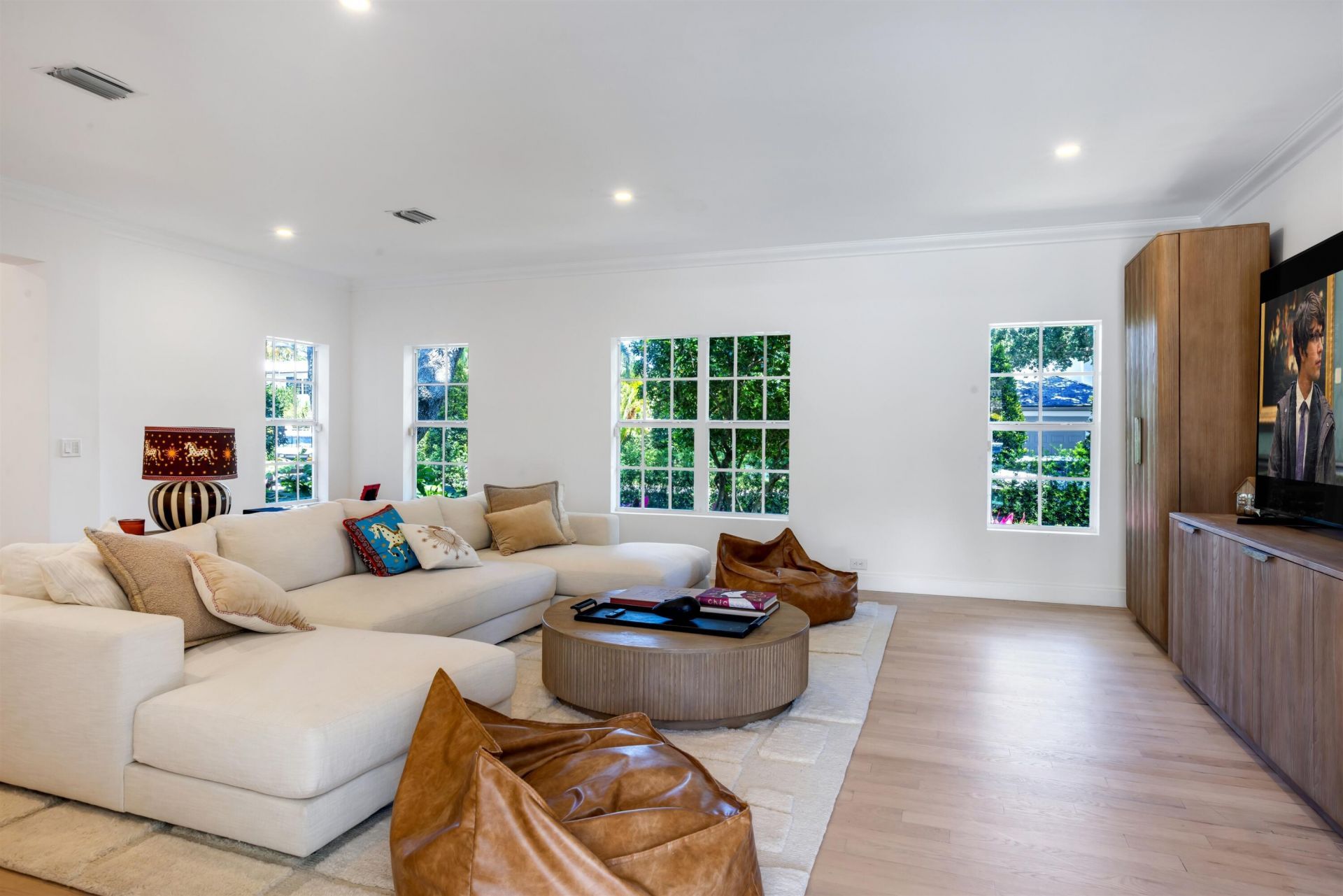 609 Coral Way, Fort Lauderdale, FL 33301 Photo