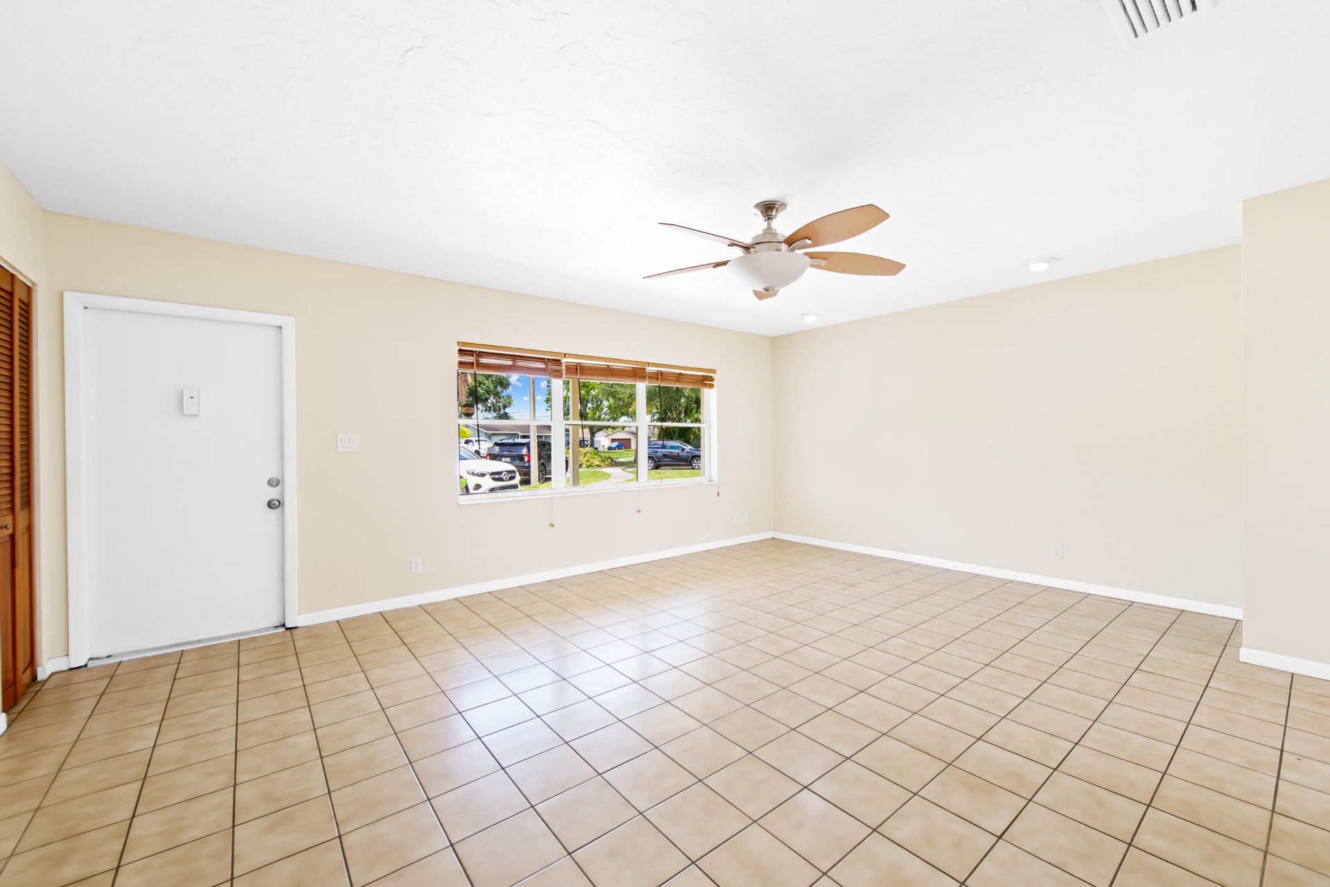 18451 Spanish Isles Place, Boca Raton, FL 33496 Photo