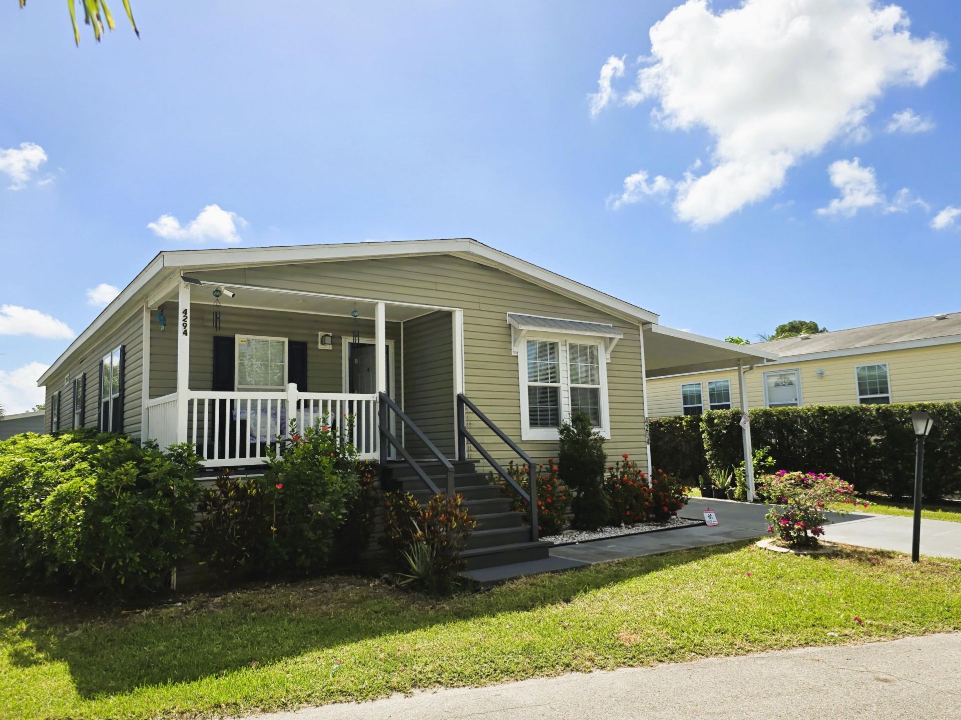 4294 Janet Drive, Unit 825, Greenacres, FL 33463 Photo
