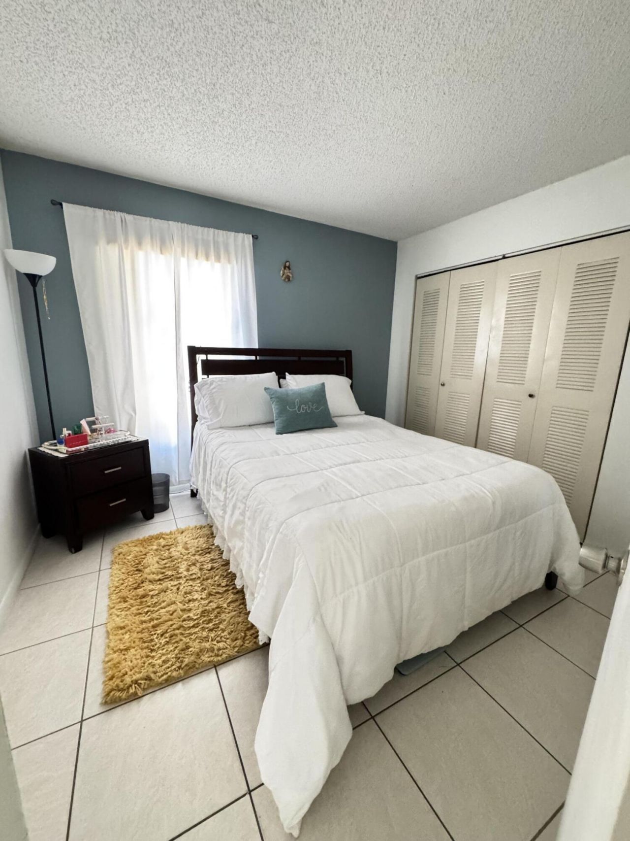 8600 NW 193rd Terrace, Hialeah, FL 33015 Photo