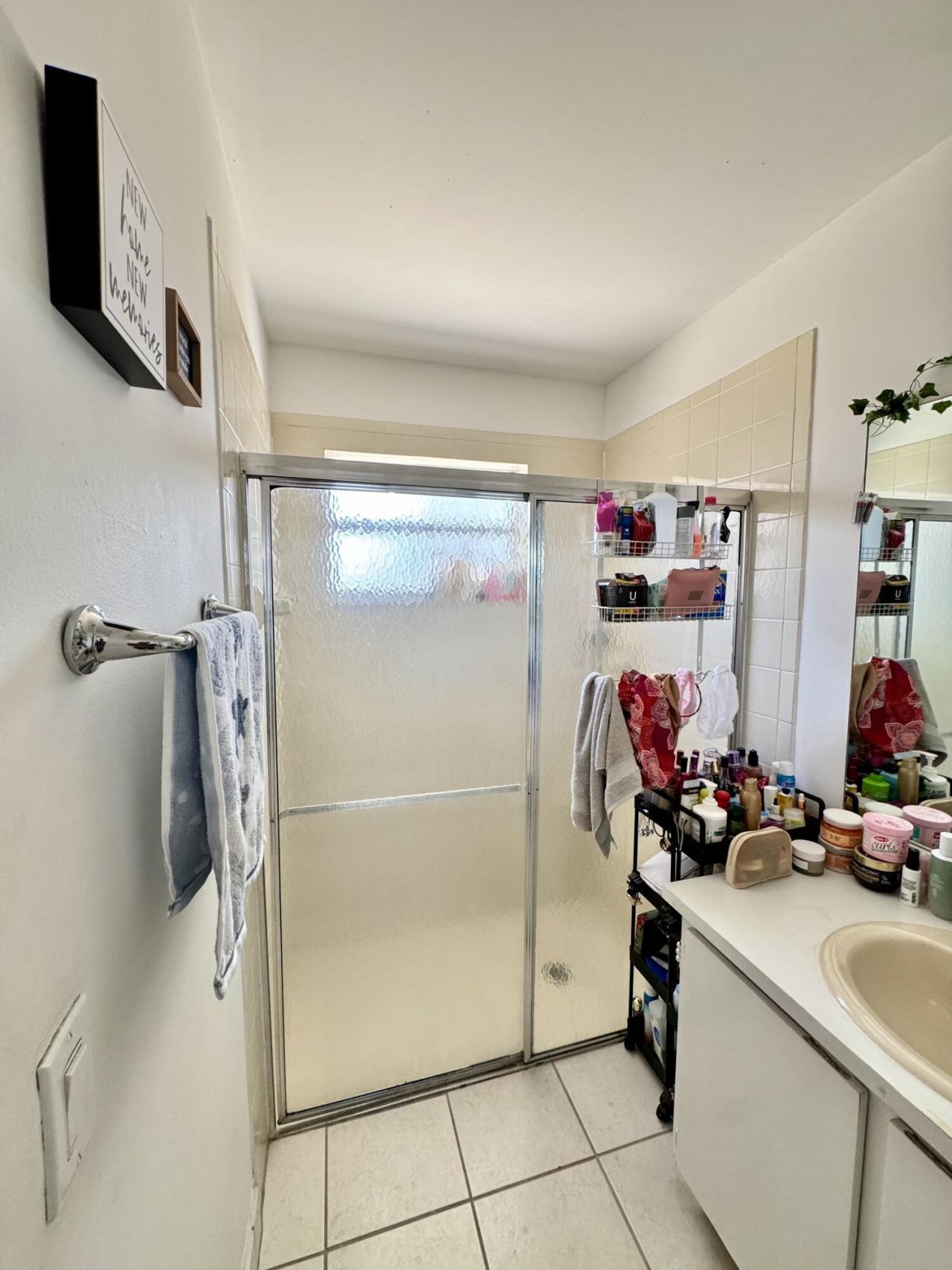 8600 NW 193rd Terrace, Hialeah, FL 33015 Photo