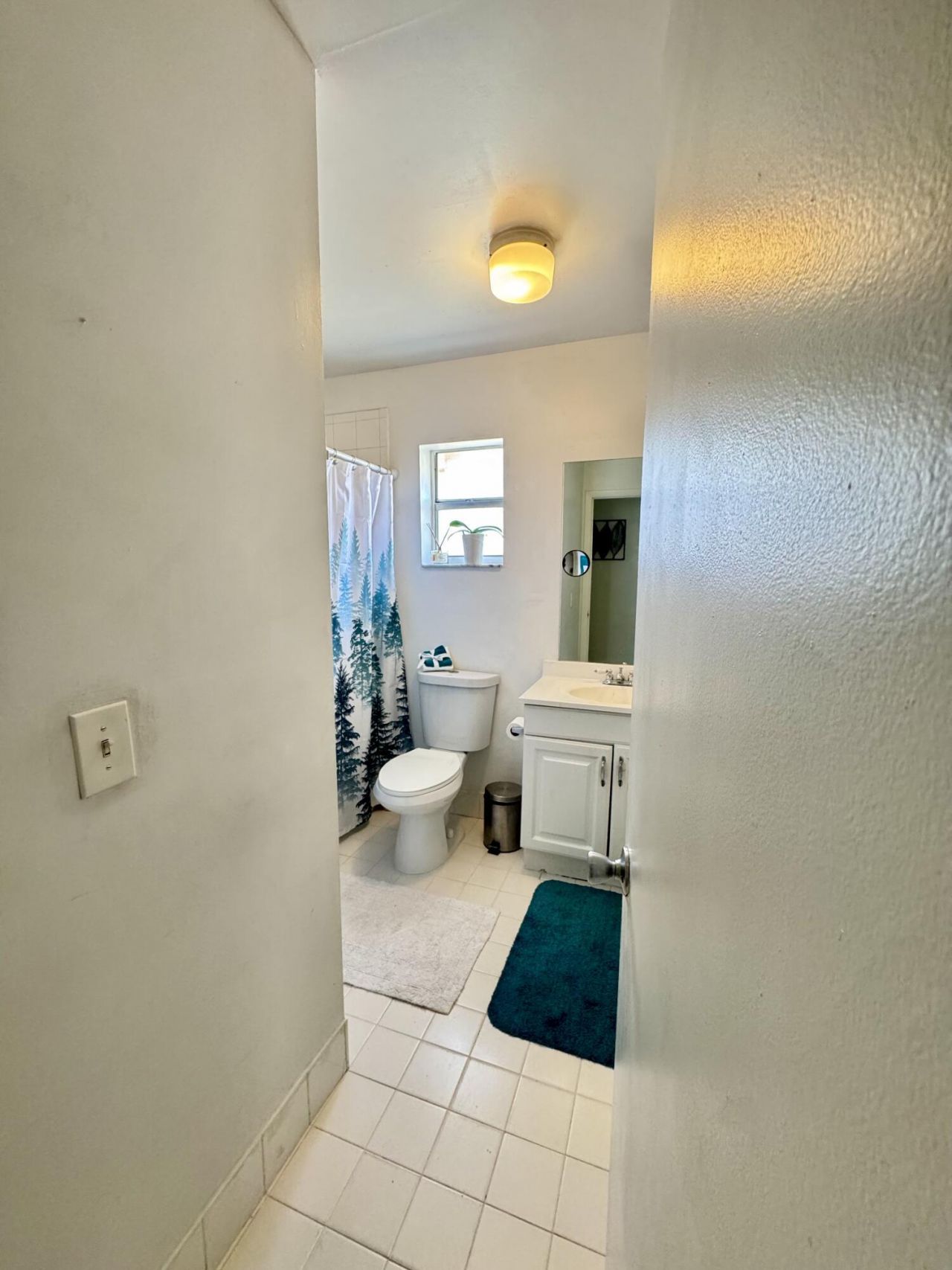 8600 NW 193rd Terrace, Hialeah, FL 33015 Photo