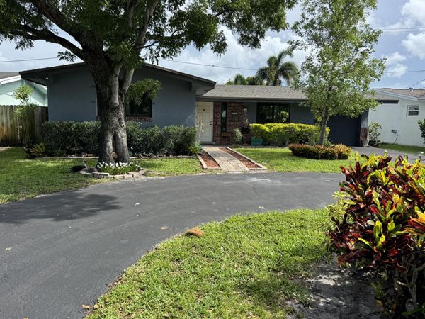 8780 NW 11th Street, Pembroke Pines, FL 33024