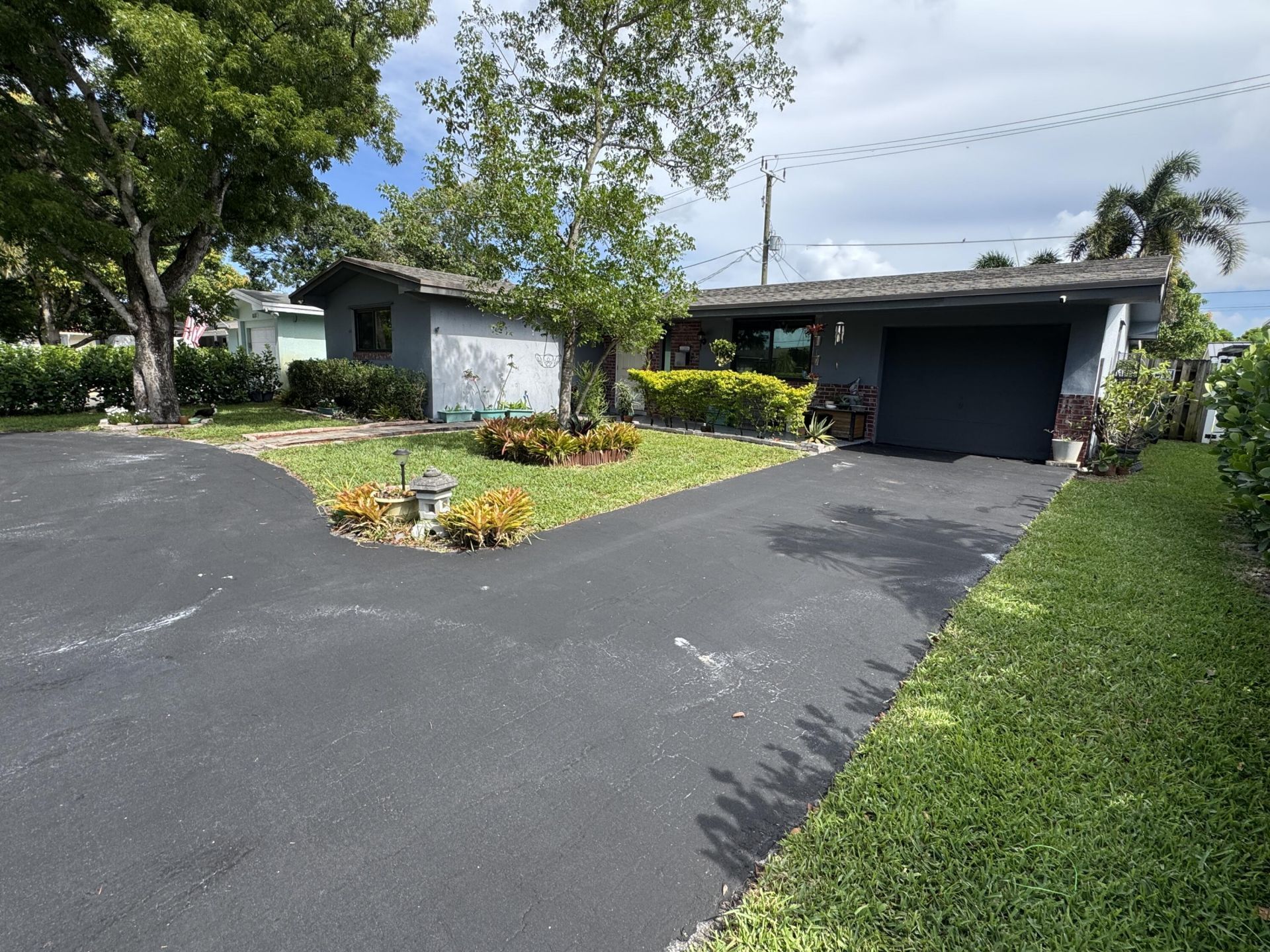 8780 NW 11th Street, Pembroke Pines, FL 33024 Photo
