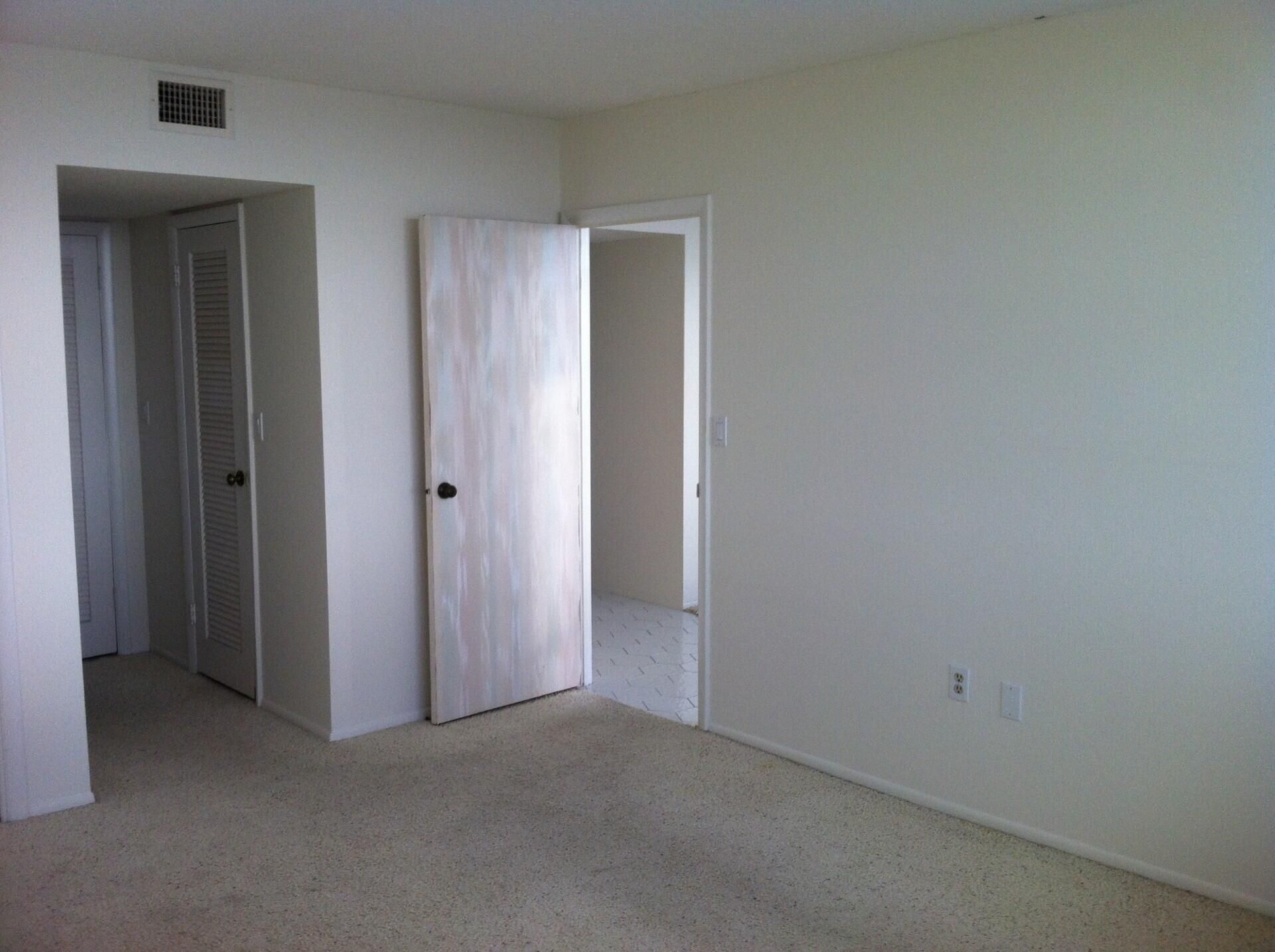 11930 N Bayshore Drive N, Unit 706, North Miami, FL 33181 Photo
