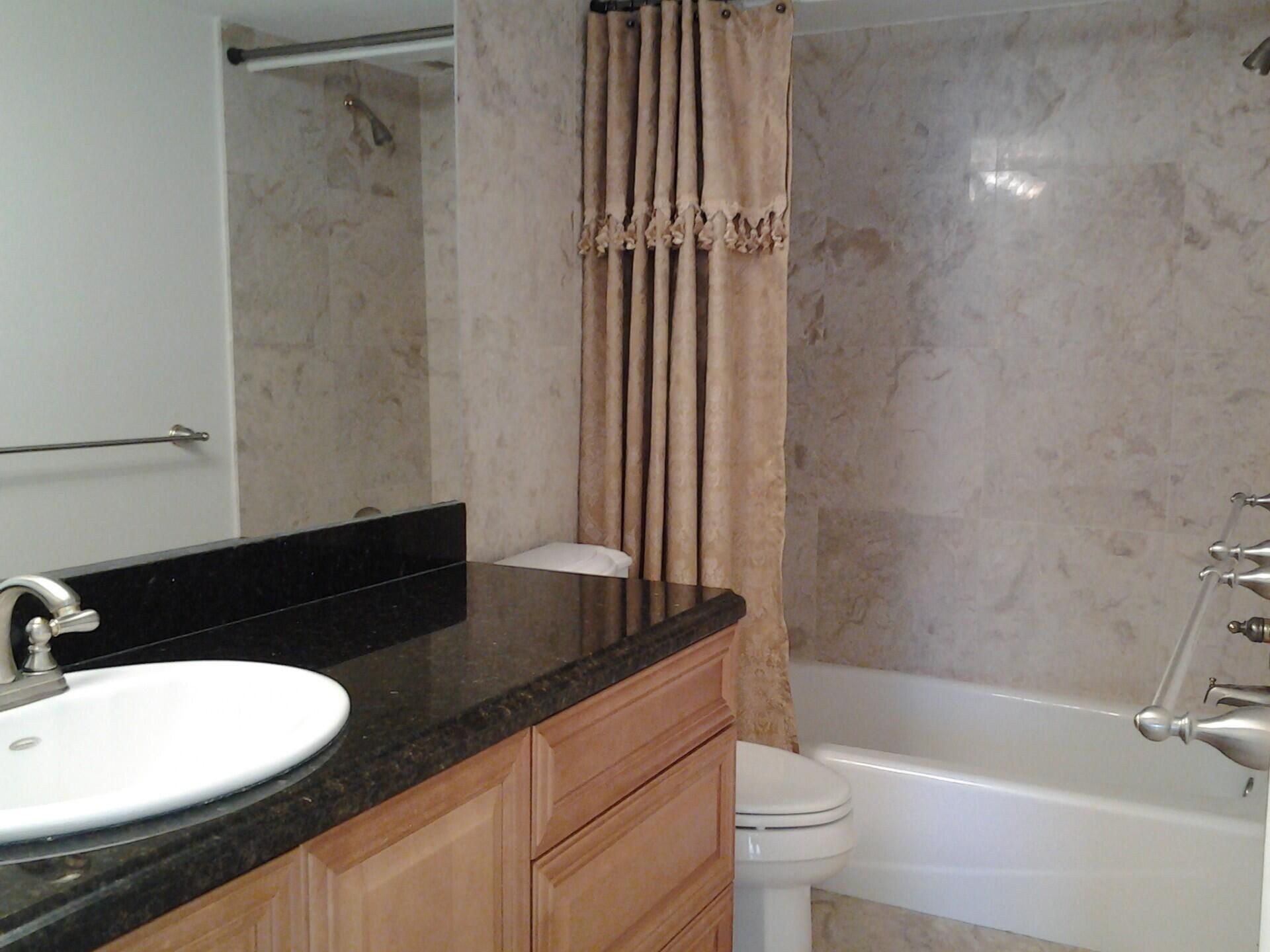 11930 N Bayshore Drive N, Unit 706, North Miami, FL 33181 Photo