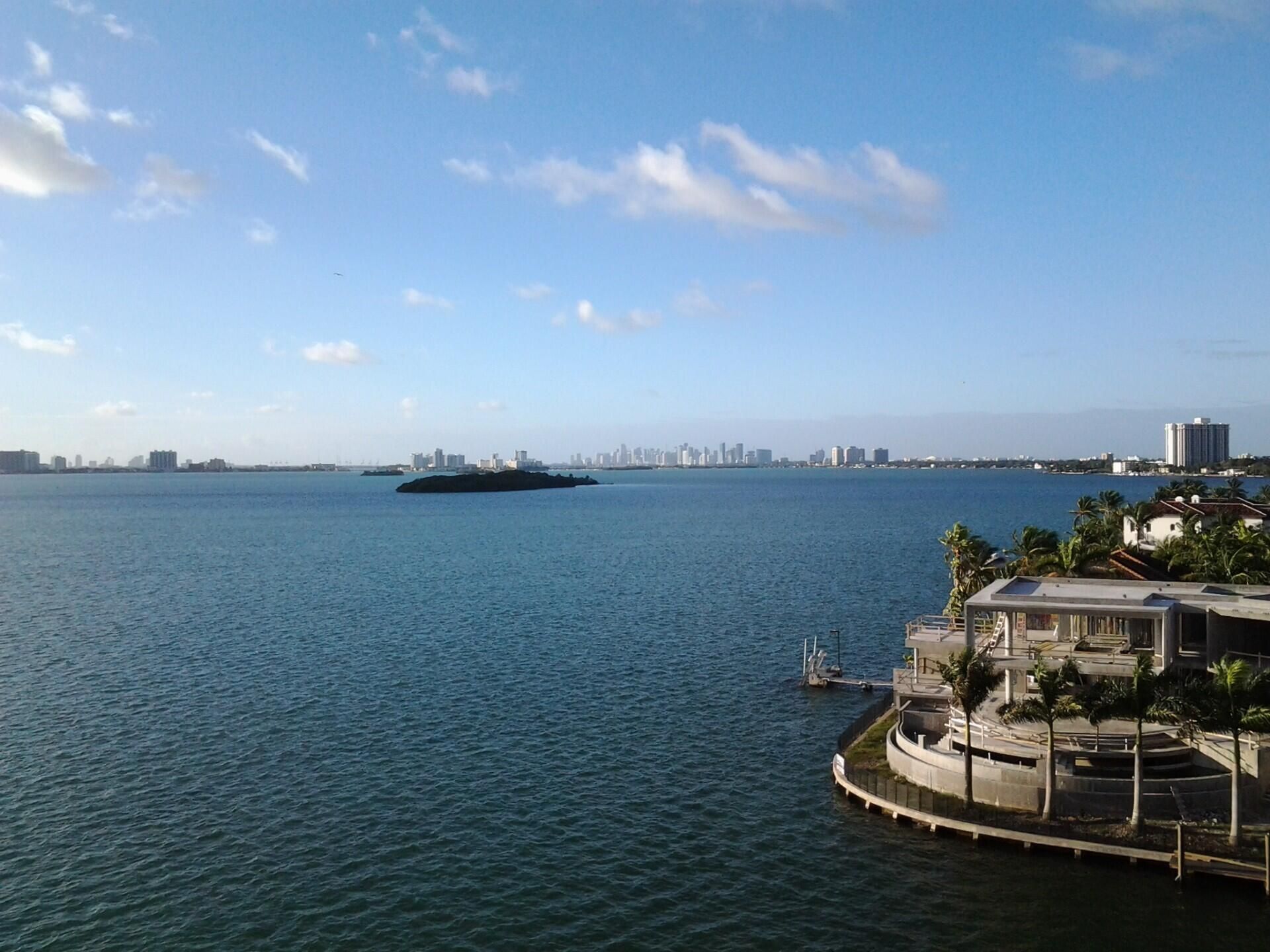 11930 N Bayshore Drive N, Unit 706, North Miami, FL 33181 Photo