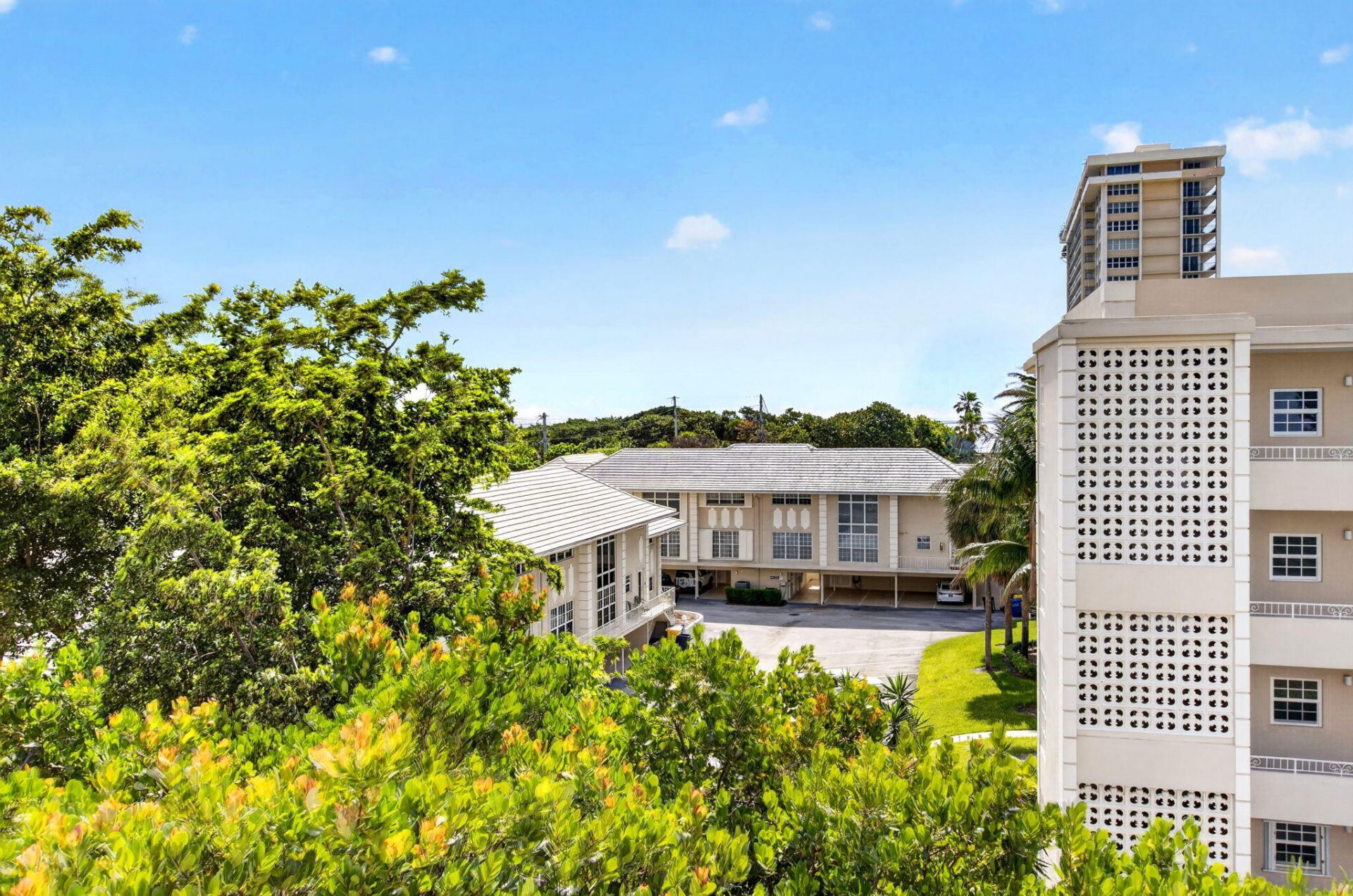 950 De Soto Road, Unit 5a, Boca Raton, FL 33432 Photo
