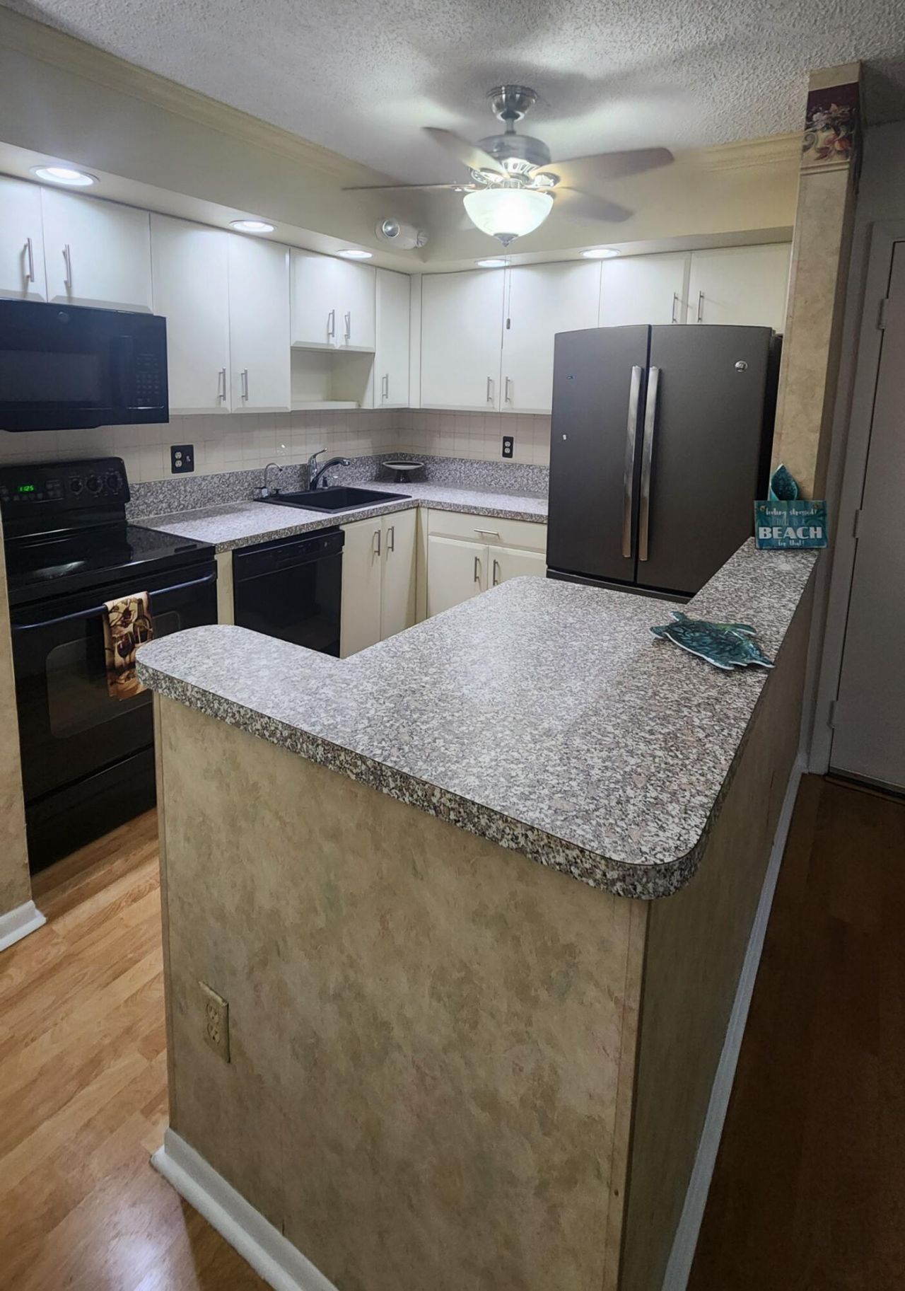 9935 N Belfort Circle, Tamarac, FL 33321 Photo