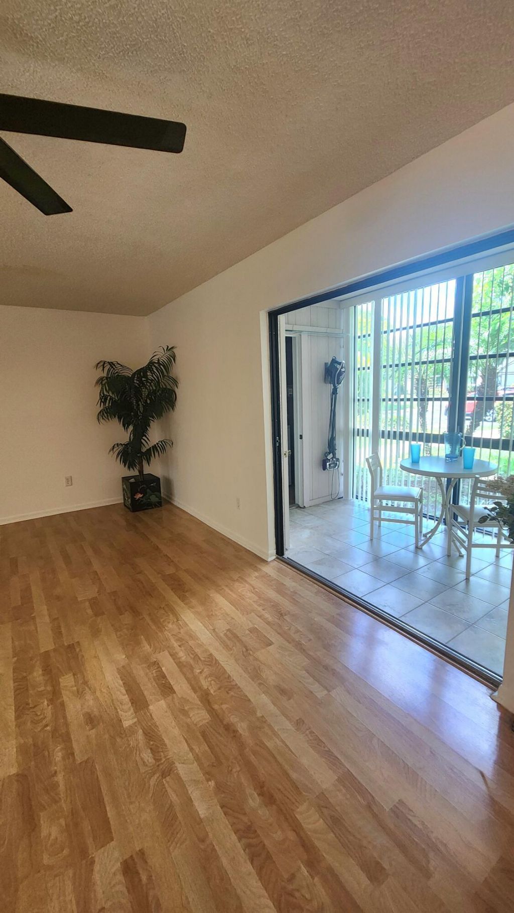 9935 N Belfort Circle, Tamarac, FL 33321 Photo