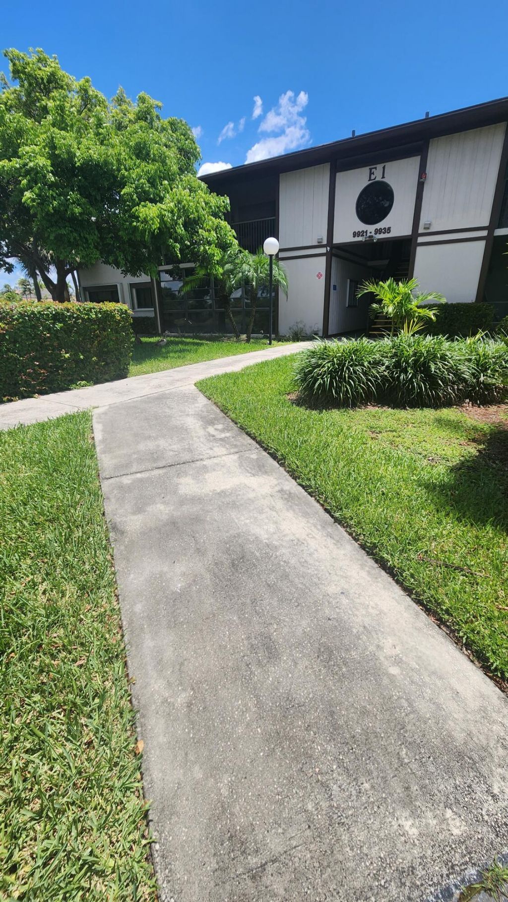 9935 N Belfort Circle, Tamarac, FL 33321 Photo