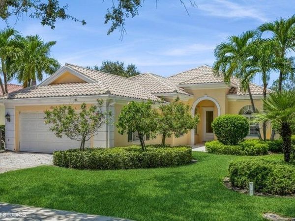 170 Euphrates Circle, Palm Beach Gardens, FL 33410