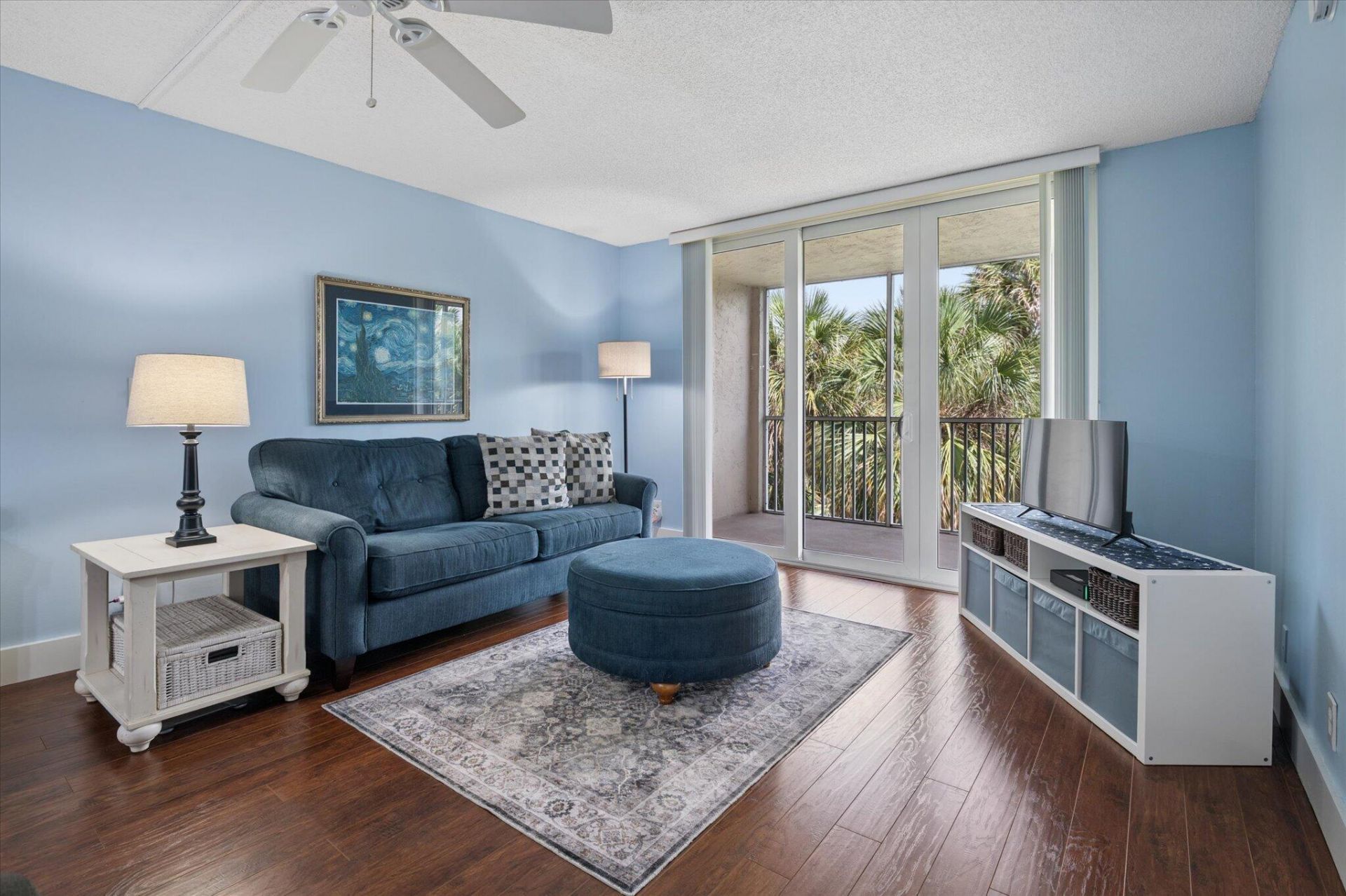 250 Jacaranda Drive, Unit 408, Plantation, FL 33324 Photo