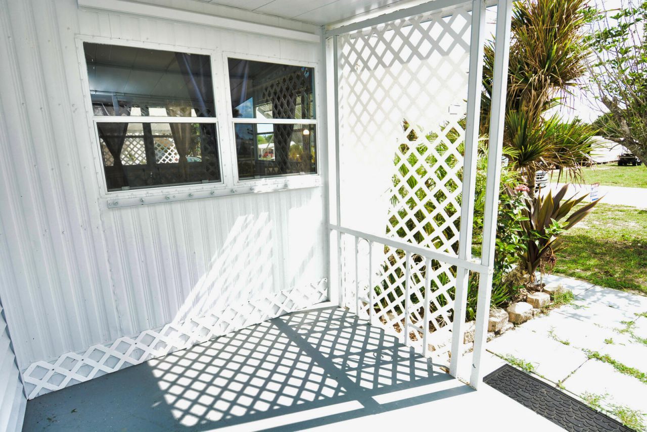 8400 SE Eagle Avenue, Hobe Sound, FL 33455 Photo