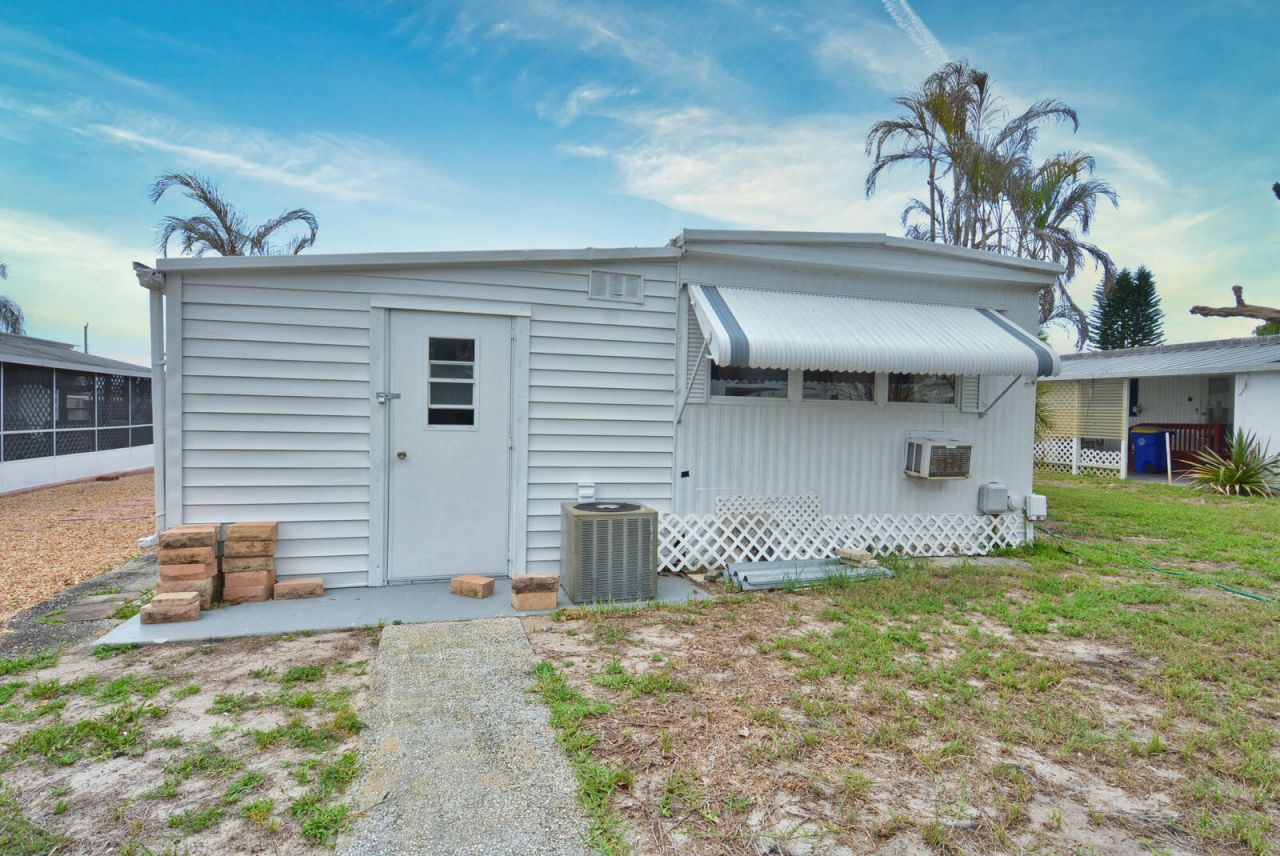 8400 SE Eagle Avenue, Hobe Sound, FL 33455 Photo