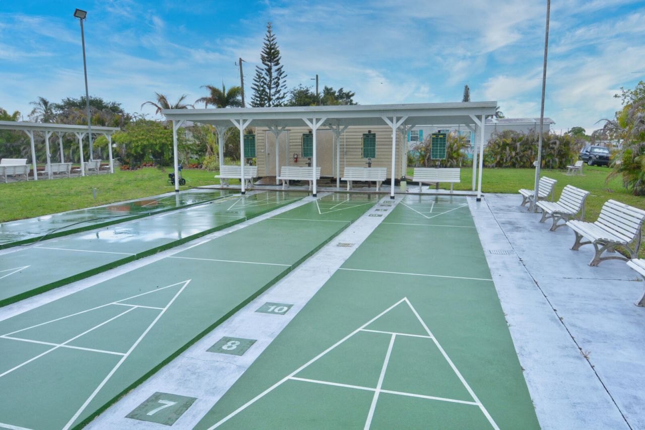 8400 SE Eagle Avenue, Hobe Sound, FL 33455 Photo