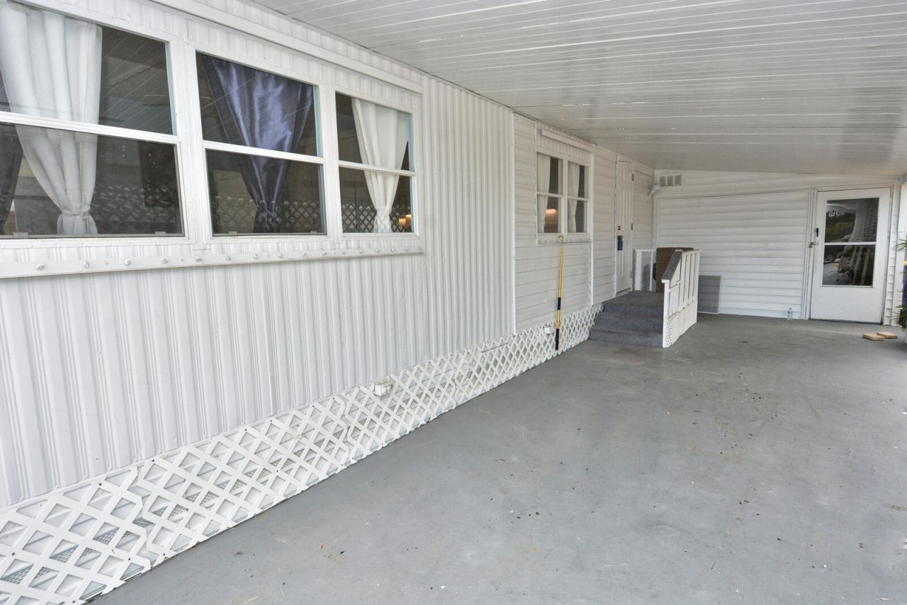 8400 SE Eagle Avenue, Hobe Sound, FL 33455 Photo