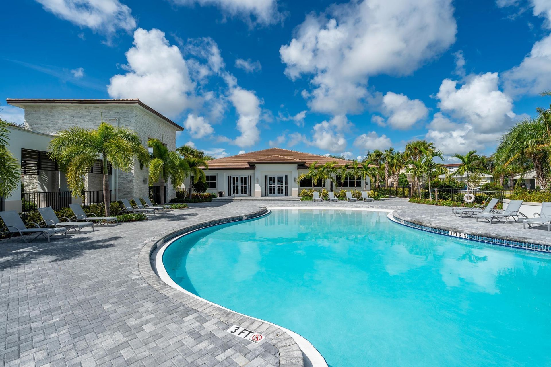 4364 Veleiros Avenue, Deerfield Beach, FL 33064 Photo